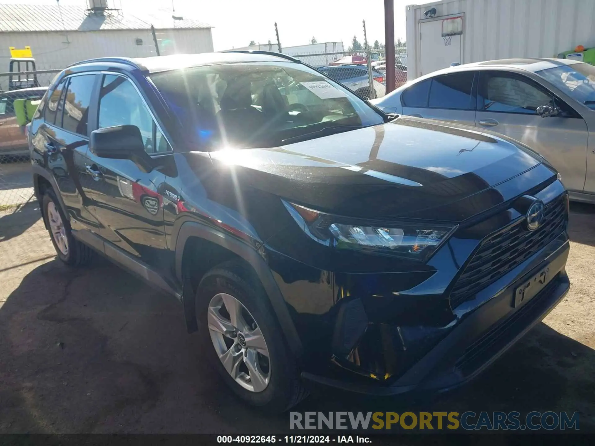 1 Photograph of a damaged car 2T3LWRFVXLW094536 TOYOTA RAV4 HYBRID 2020