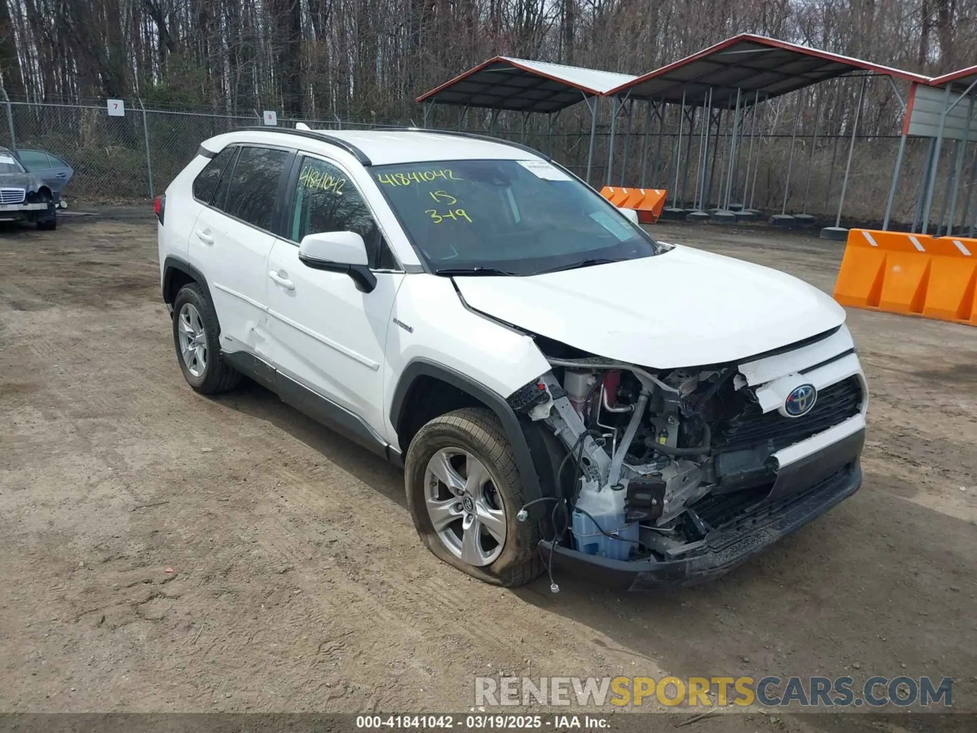 1 Photograph of a damaged car 2T3MWRFV7LW050403 TOYOTA RAV4 HYBRID 2020