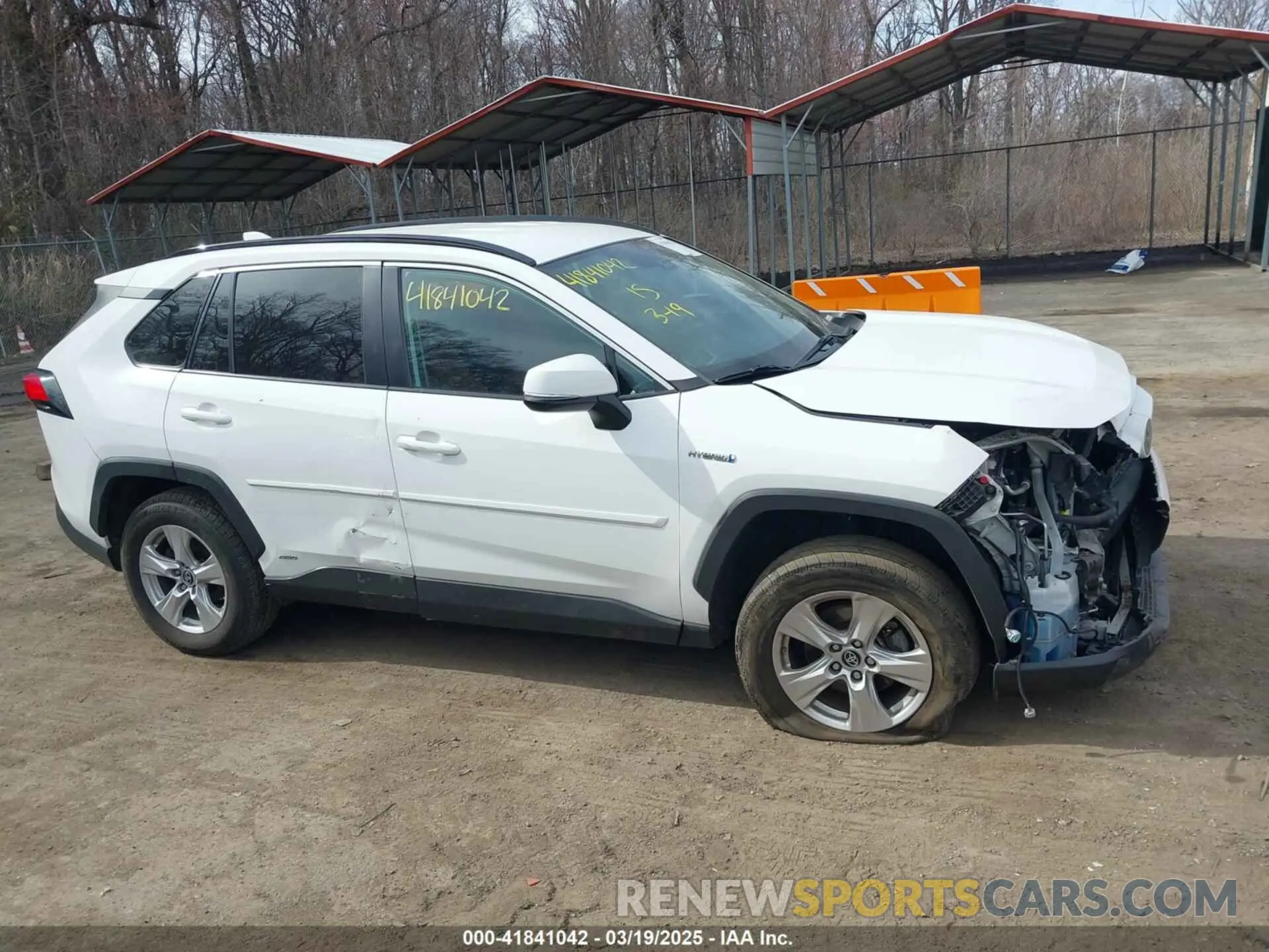 14 Photograph of a damaged car 2T3MWRFV7LW050403 TOYOTA RAV4 HYBRID 2020