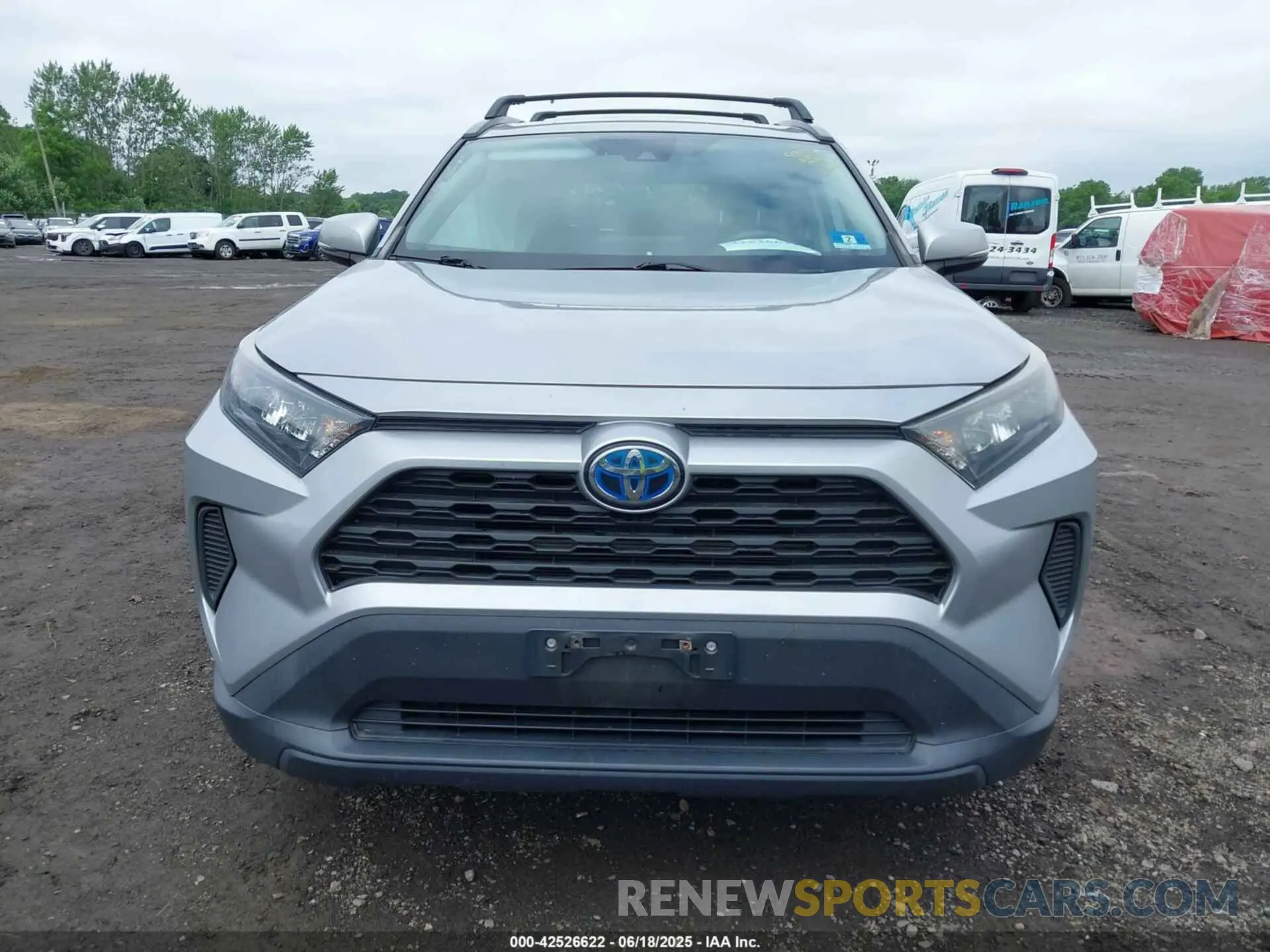 12 Photograph of a damaged car 2T3MWRFV8LW067310 TOYOTA RAV4 HYBRID 2020