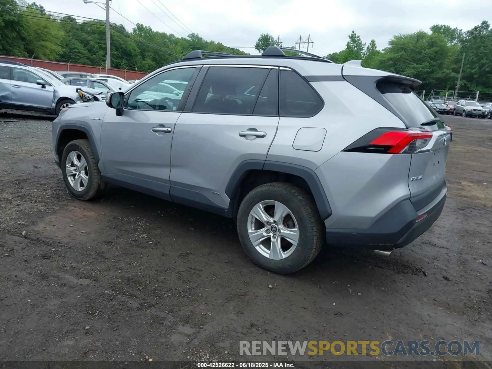 3 Photograph of a damaged car 2T3MWRFV8LW067310 TOYOTA RAV4 HYBRID 2020