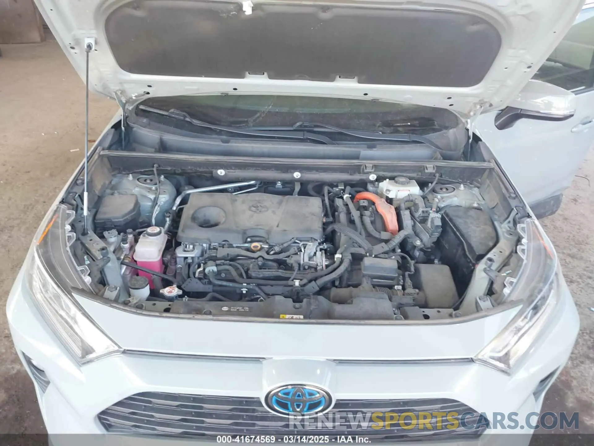 10 Photograph of a damaged car 2T3RWRFV0LW082793 TOYOTA RAV4 HYBRID 2020