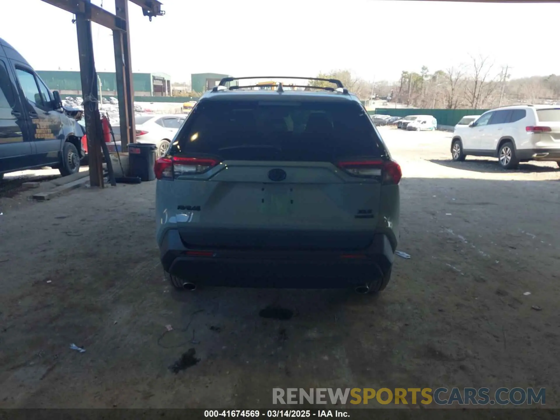 16 Photograph of a damaged car 2T3RWRFV0LW082793 TOYOTA RAV4 HYBRID 2020