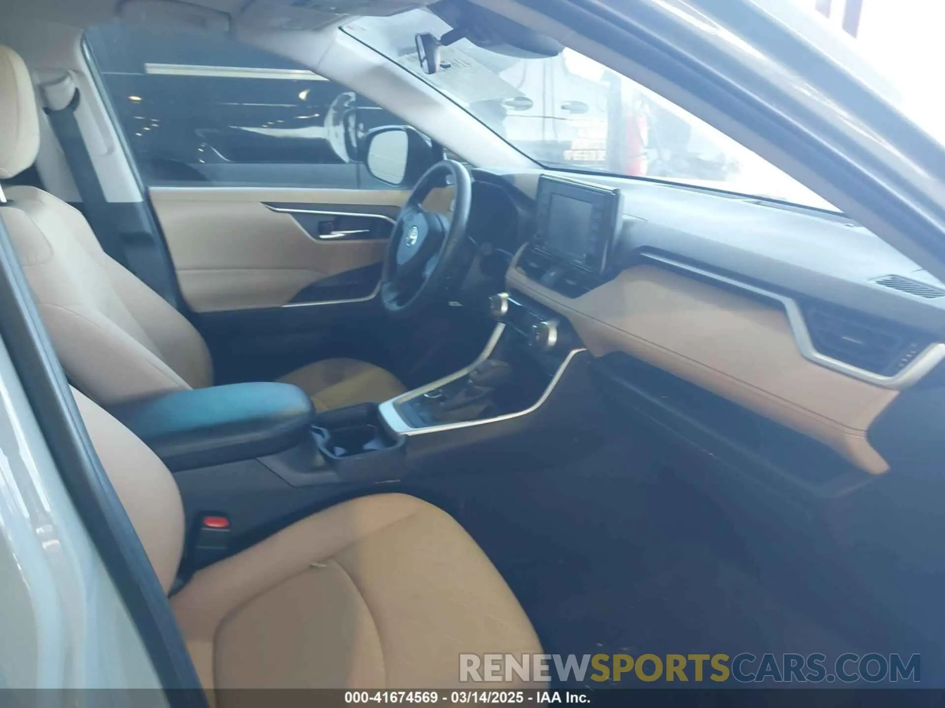 5 Photograph of a damaged car 2T3RWRFV0LW082793 TOYOTA RAV4 HYBRID 2020