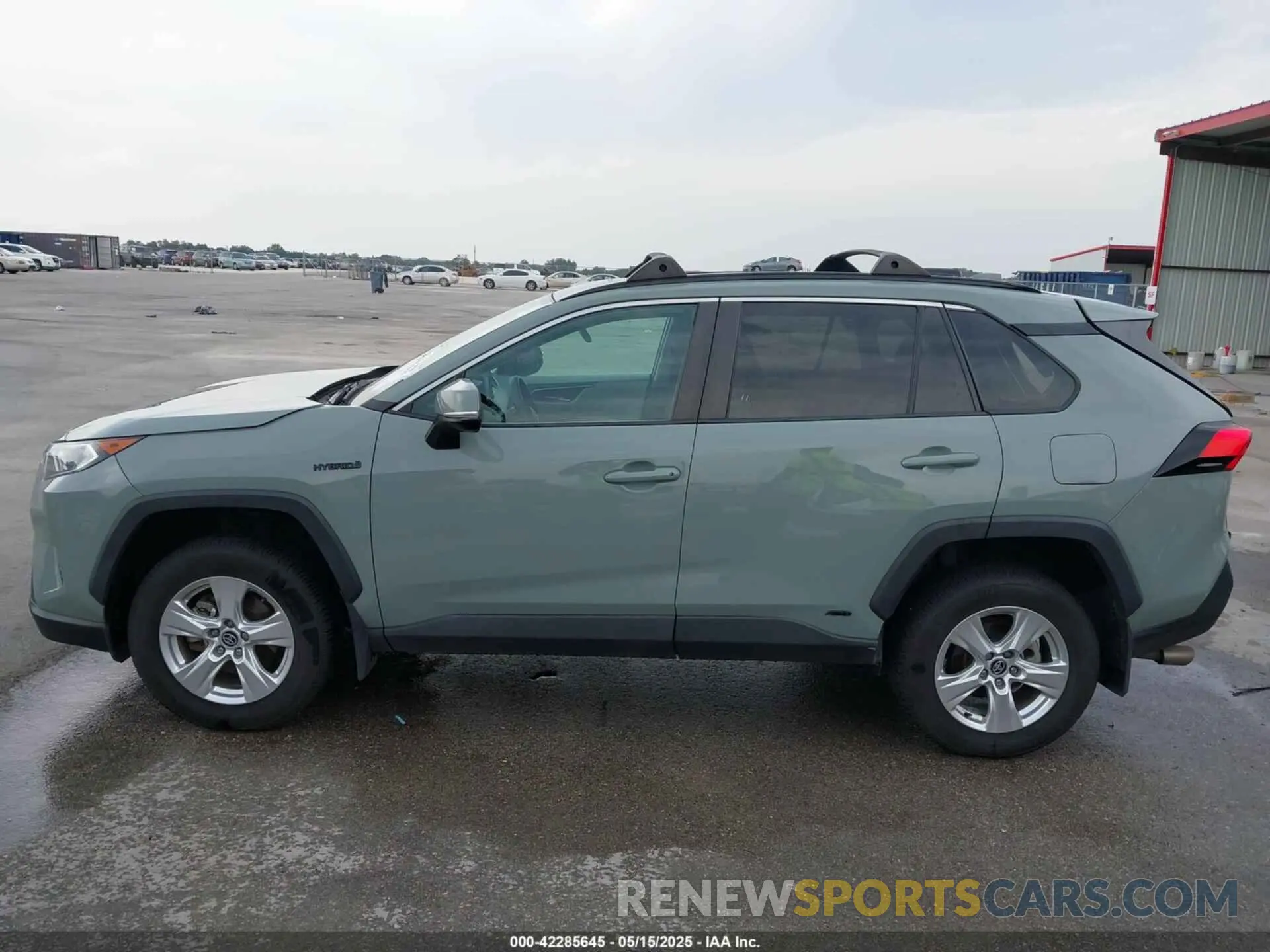 15 Photograph of a damaged car 2T3RWRFV3LW077250 TOYOTA RAV4 HYBRID 2020