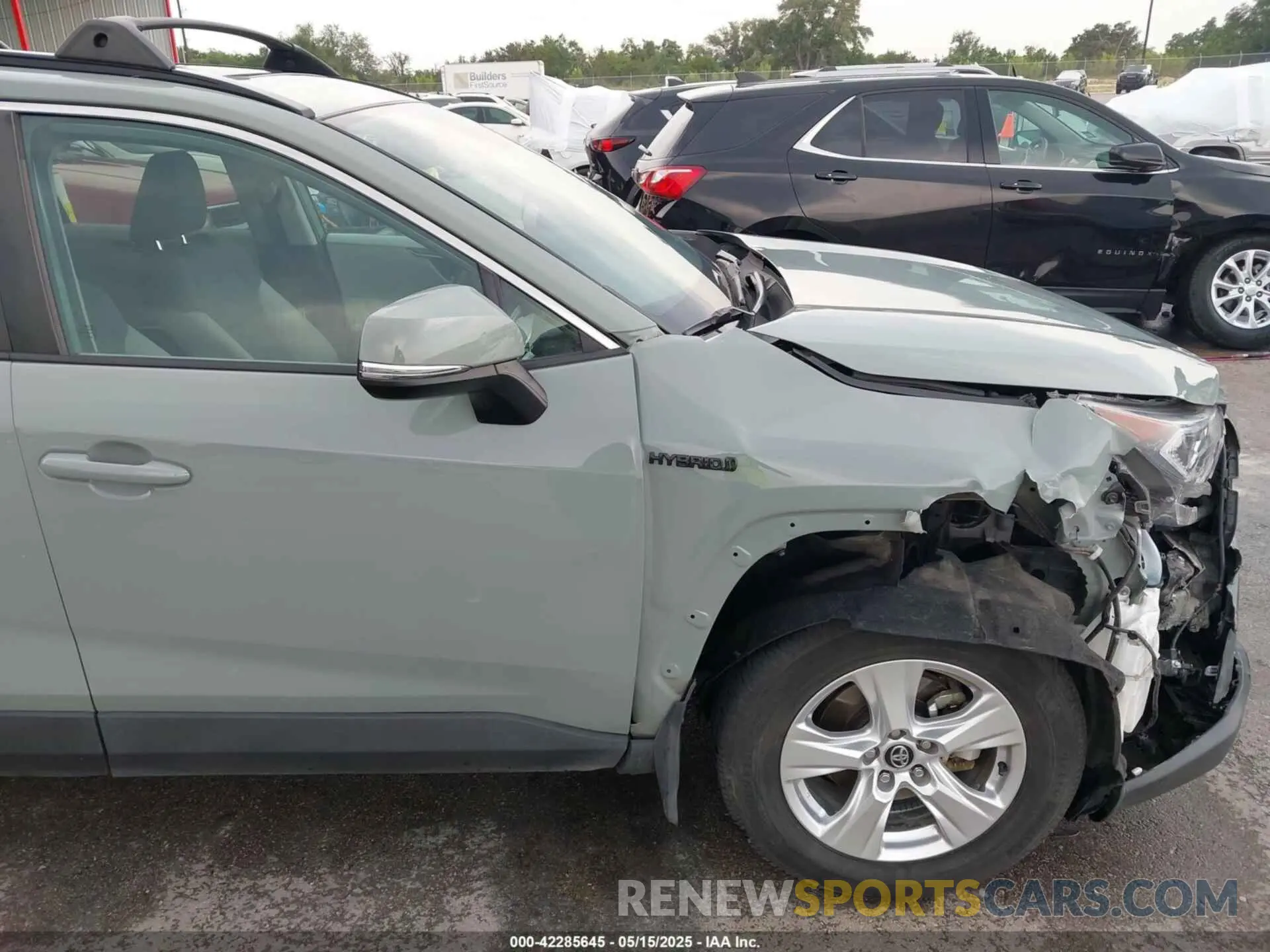 21 Photograph of a damaged car 2T3RWRFV3LW077250 TOYOTA RAV4 HYBRID 2020