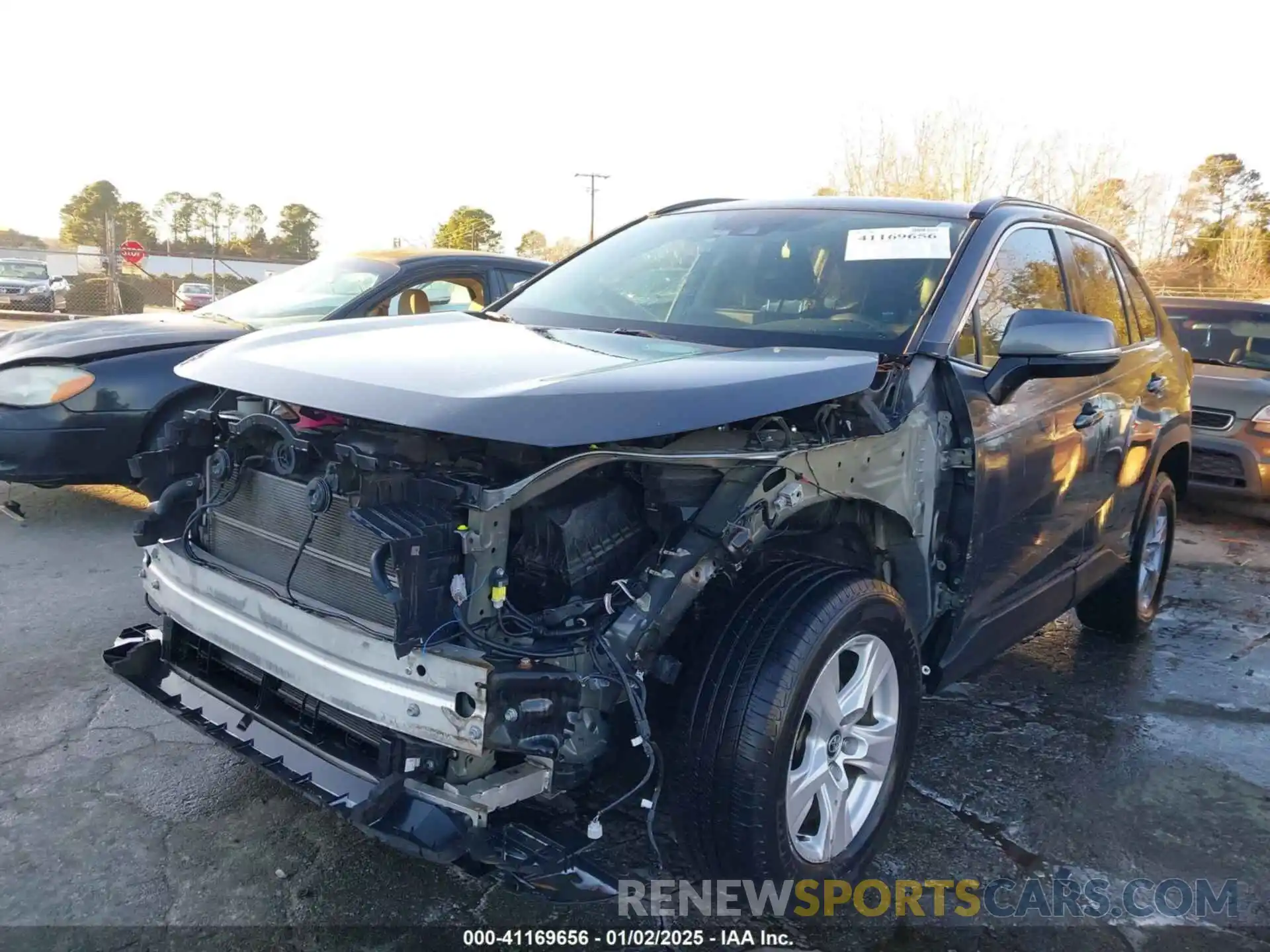 2 Photograph of a damaged car 2T3RWRFV4LW050672 TOYOTA RAV4 HYBRID 2020