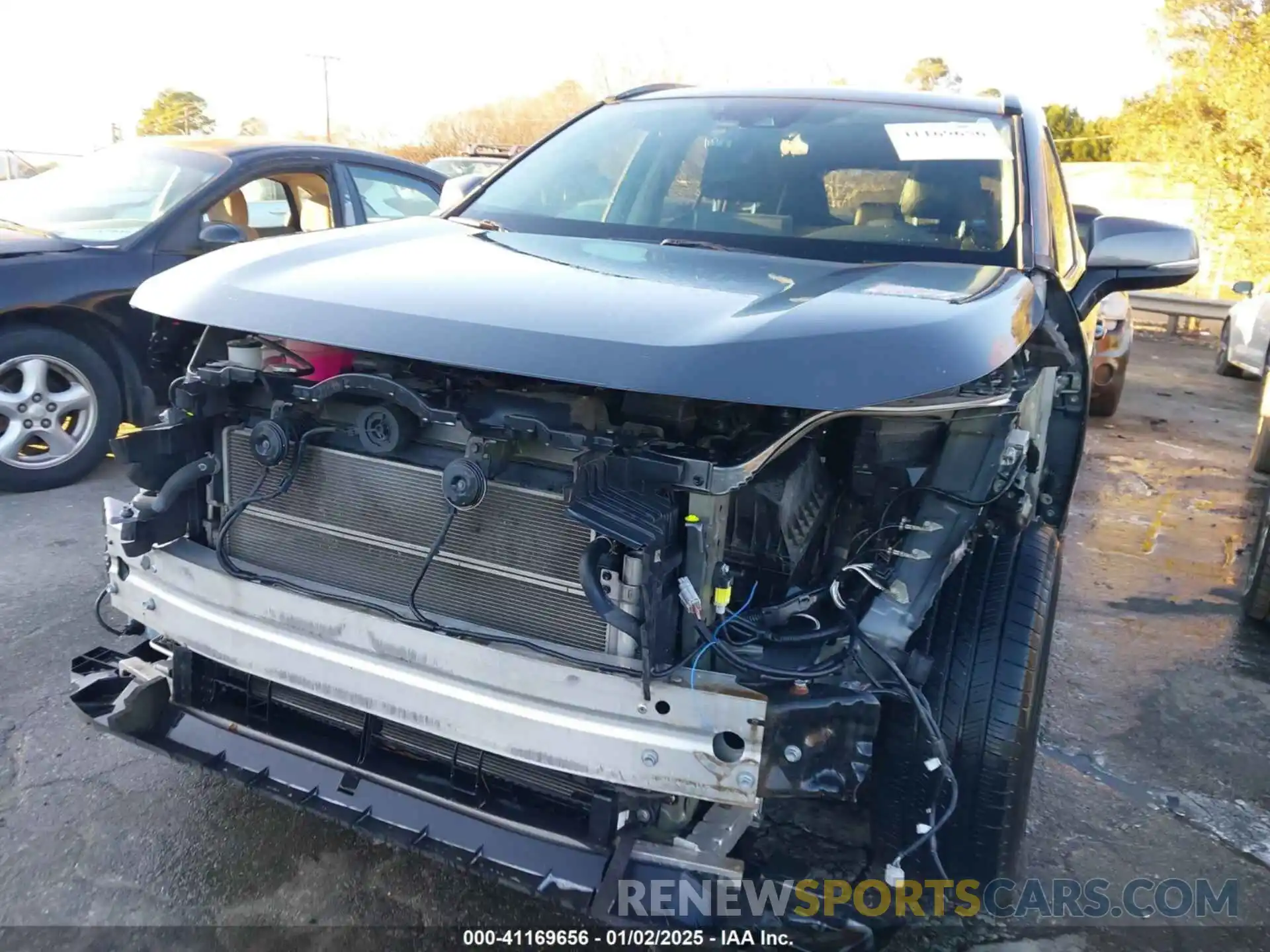 6 Photograph of a damaged car 2T3RWRFV4LW050672 TOYOTA RAV4 HYBRID 2020