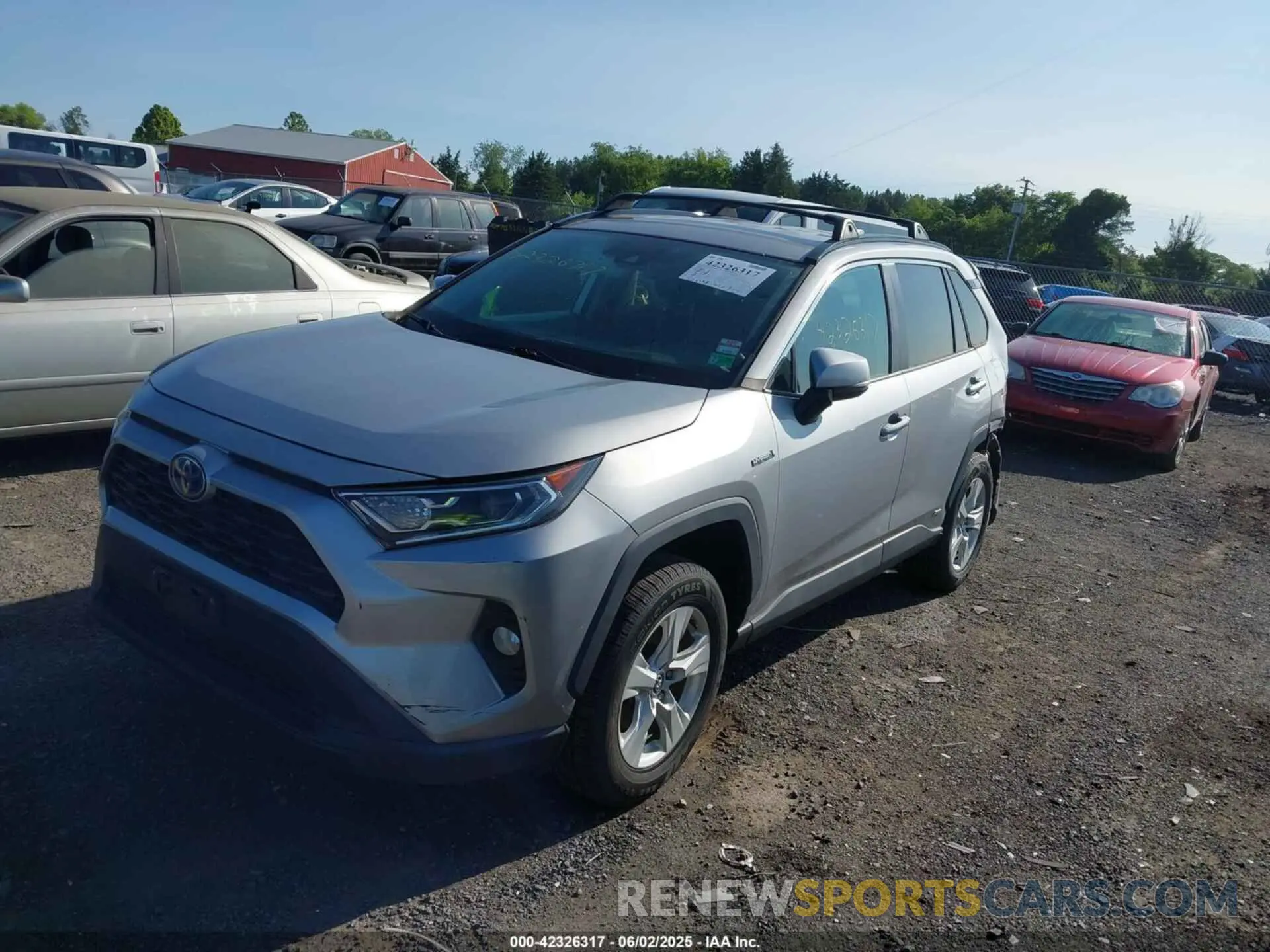 2 Photograph of a damaged car 2T3RWRFV4LW055080 TOYOTA RAV4 HYBRID 2020