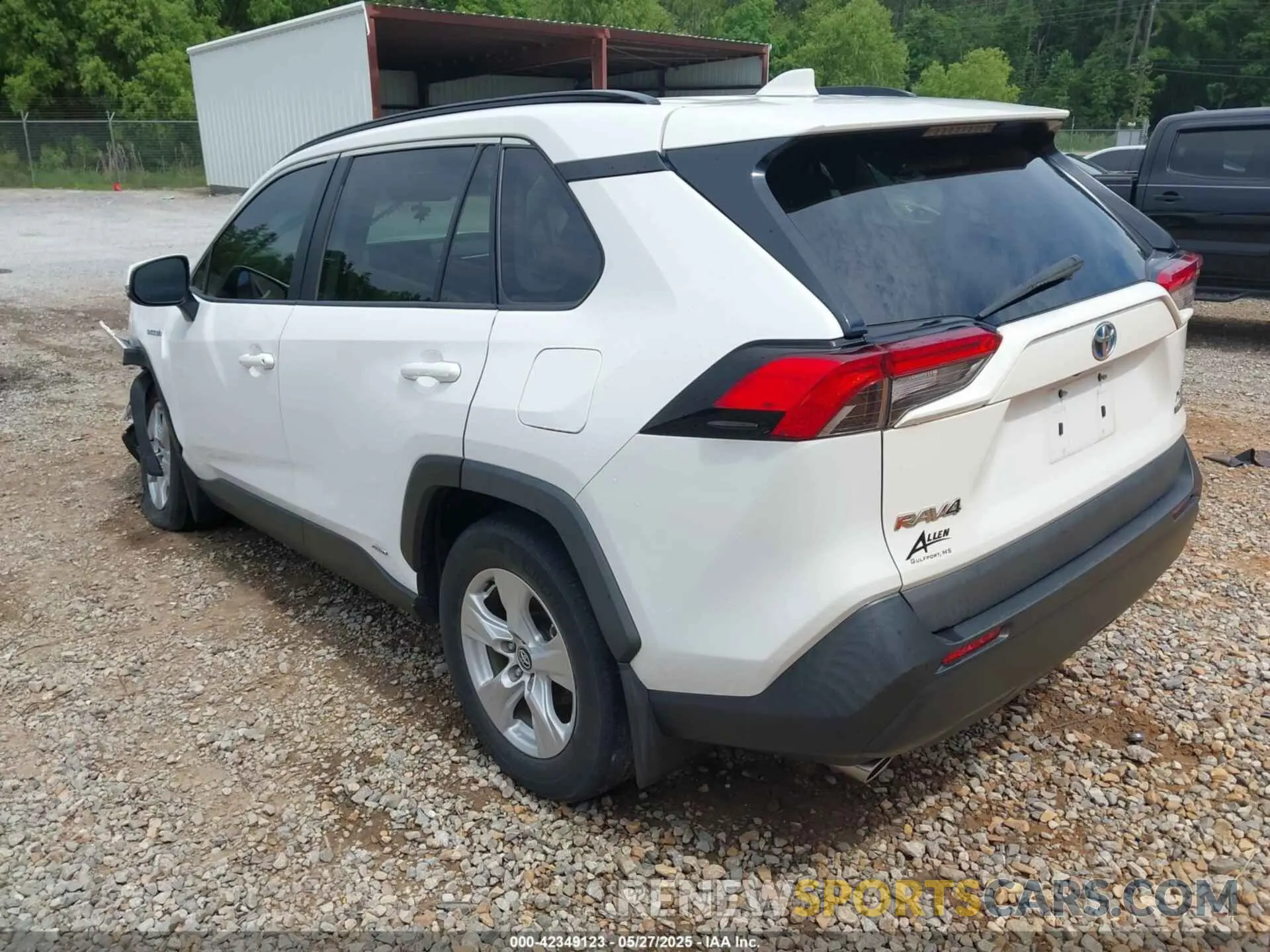 3 Photograph of a damaged car 2T3RWRFV5LW094731 TOYOTA RAV4 HYBRID 2020