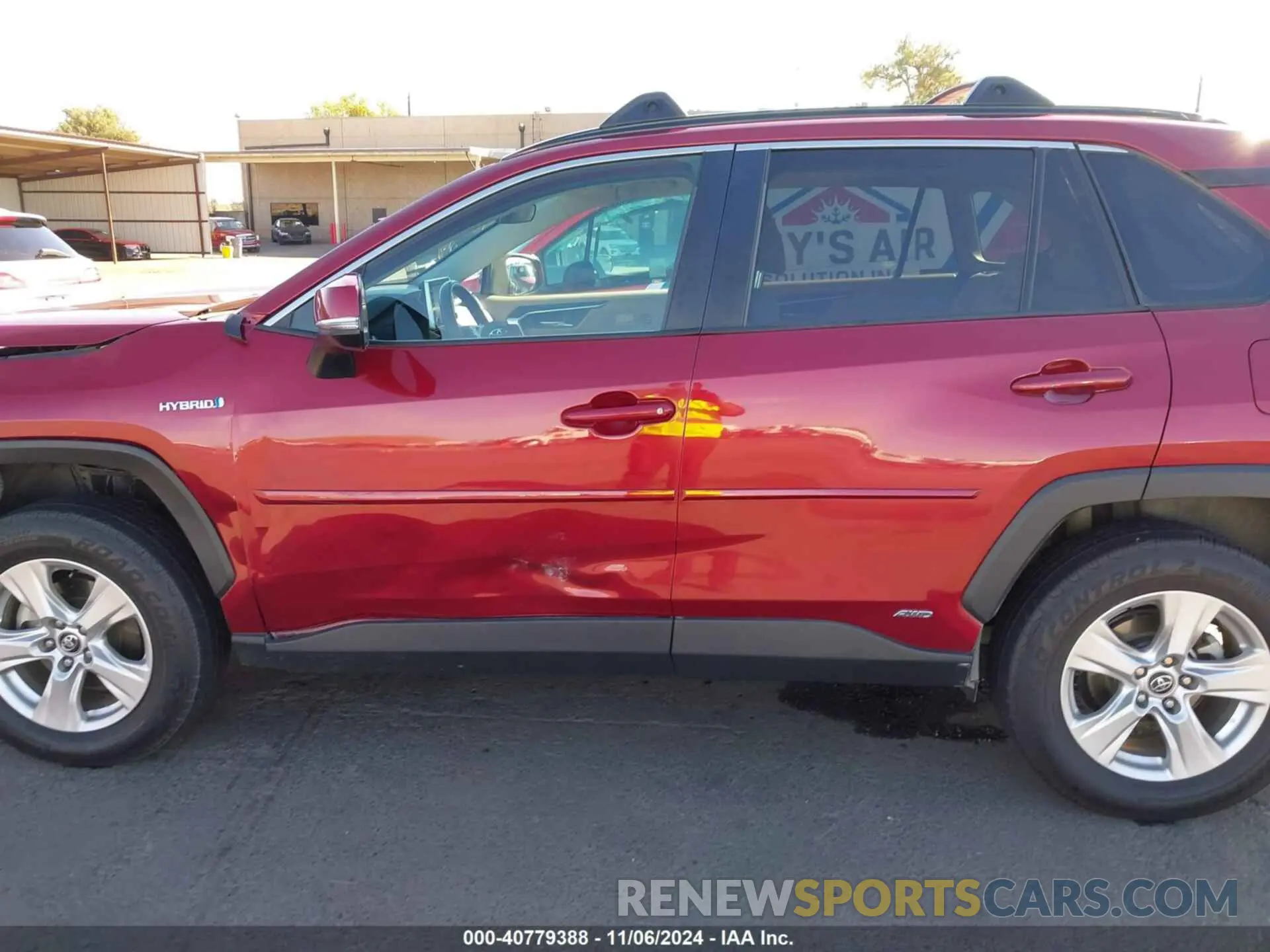 14 Photograph of a damaged car 2T3RWRFV6LW079316 TOYOTA RAV4 HYBRID 2020