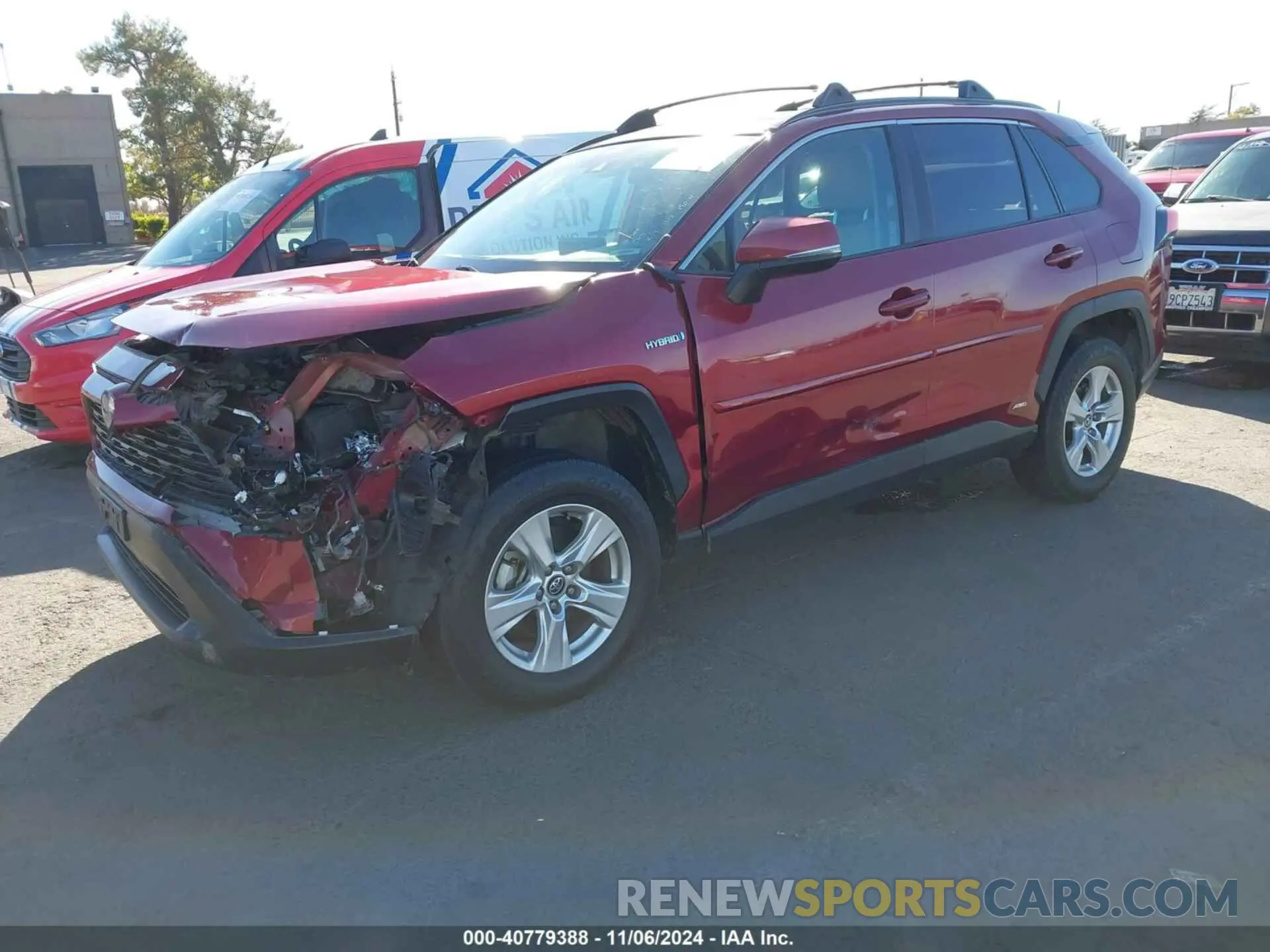 2 Photograph of a damaged car 2T3RWRFV6LW079316 TOYOTA RAV4 HYBRID 2020