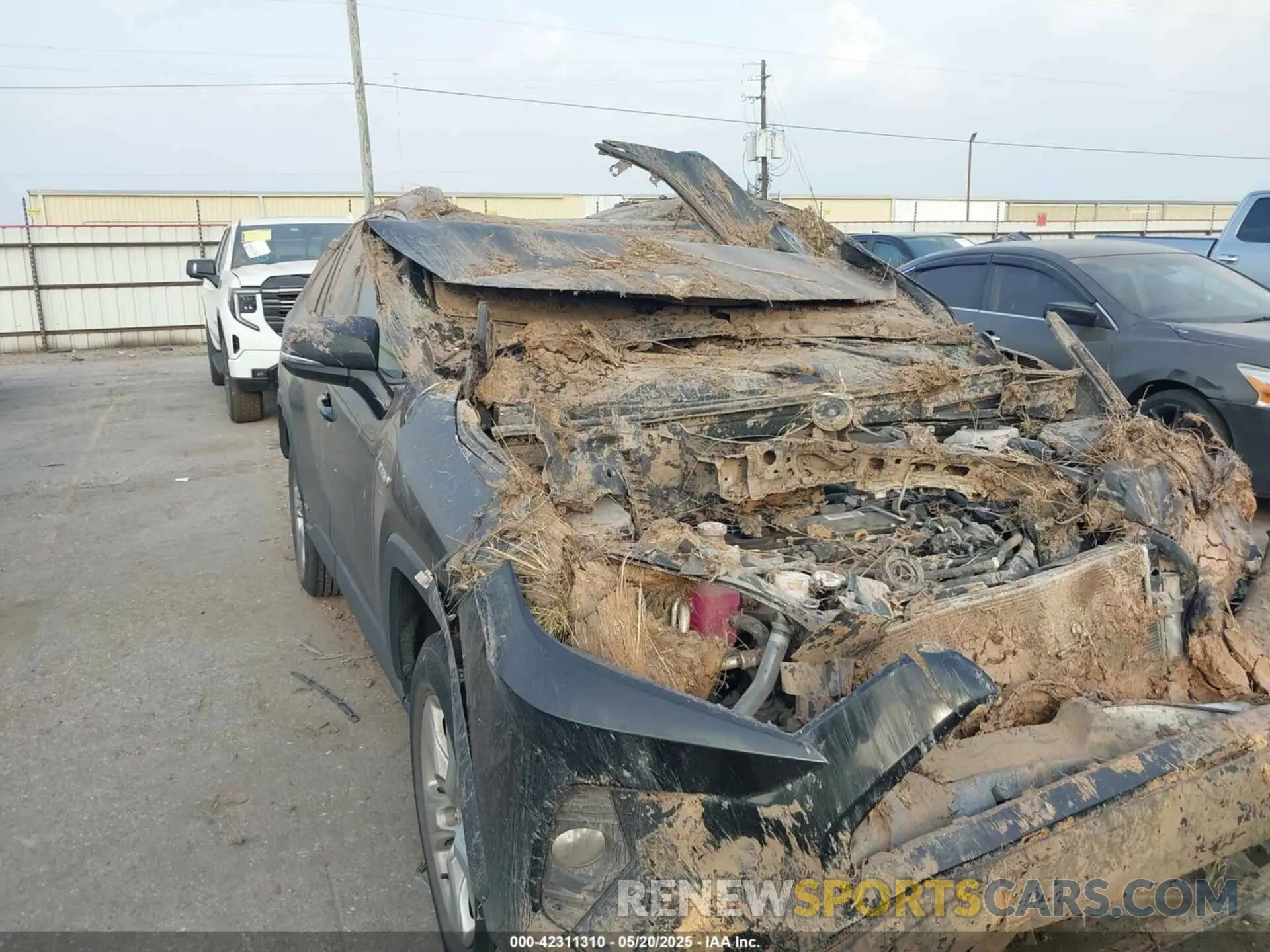1 Photograph of a damaged car 2T3RWRFV7LW094892 TOYOTA RAV4 HYBRID 2020