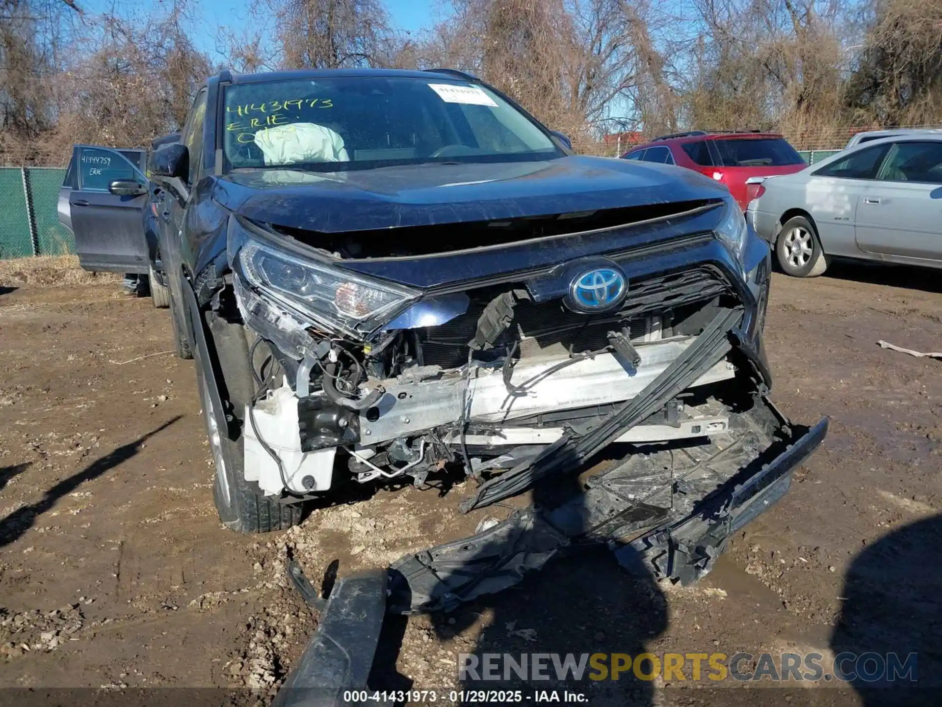 6 Photograph of a damaged car 2T3RWRFV8LW098630 TOYOTA RAV4 HYBRID 2020