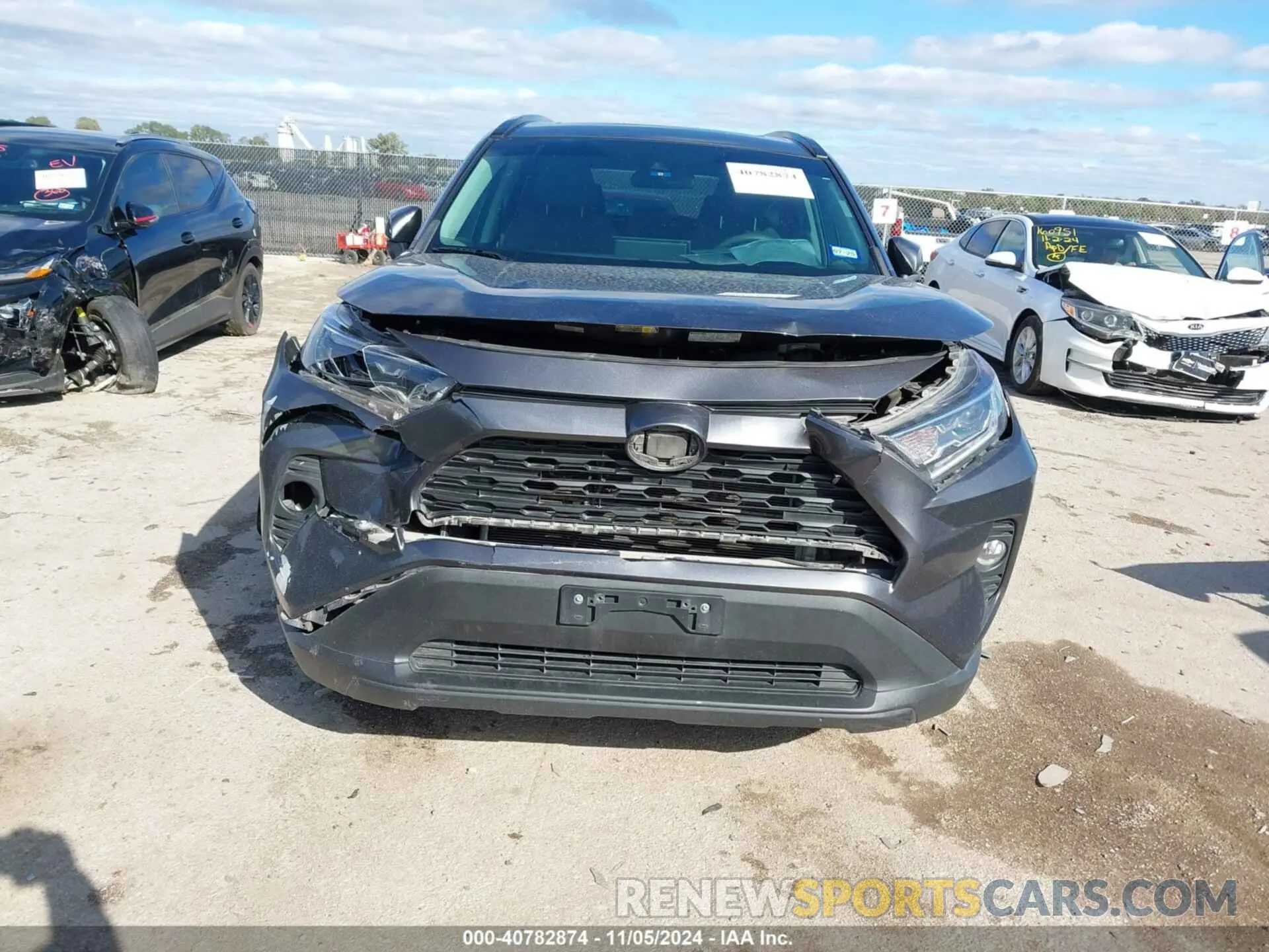 6 Photograph of a damaged car 2T3RWRFVXLW078556 TOYOTA RAV4 HYBRID 2020