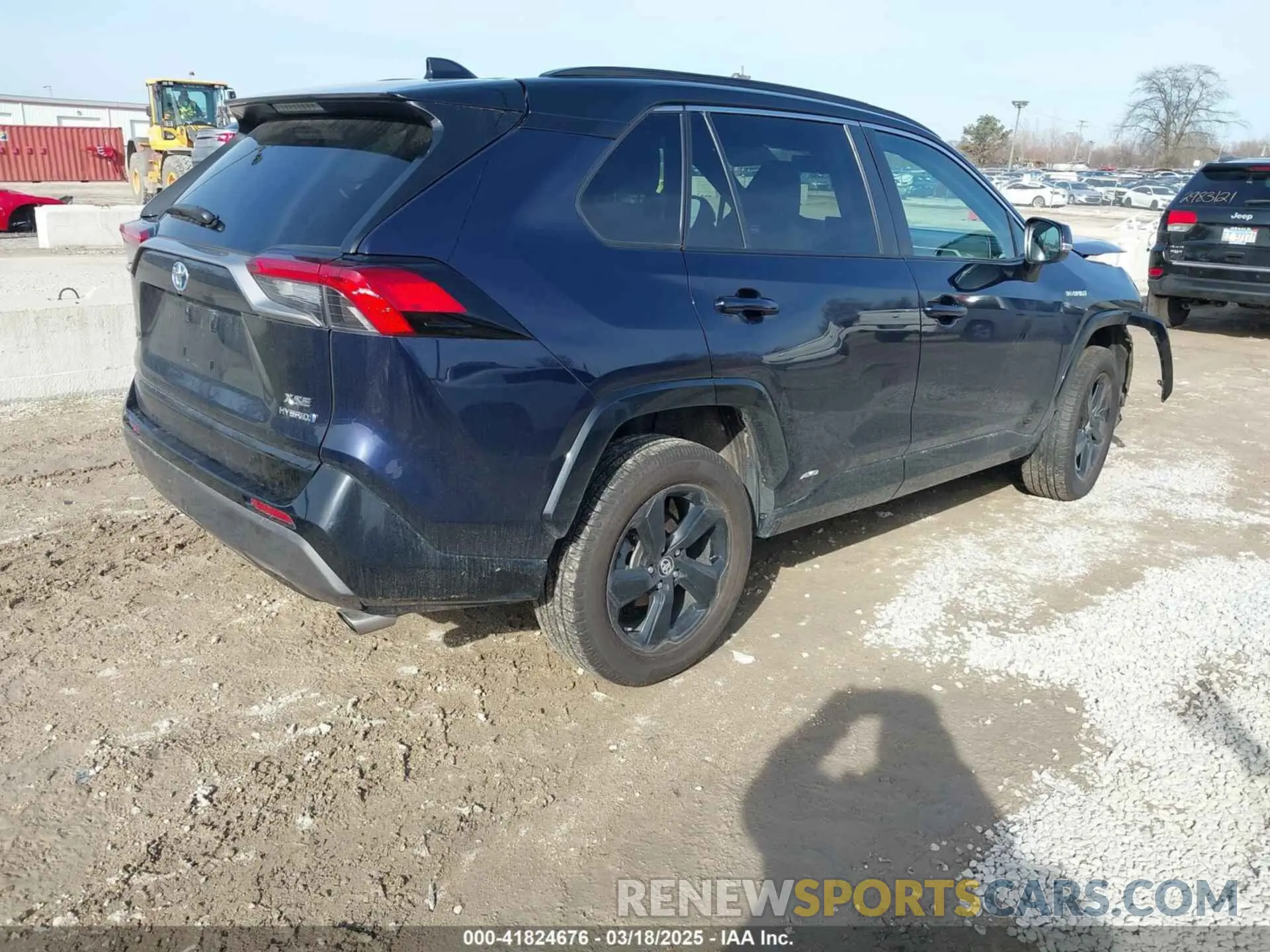 4 Photograph of a damaged car 4T3E6RFVXLU003466 TOYOTA RAV4 HYBRID 2020