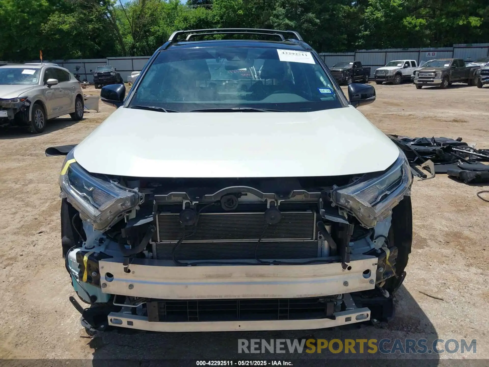 19 Photograph of a damaged car 4T3EWRFV0LU008448 TOYOTA RAV4 HYBRID 2020