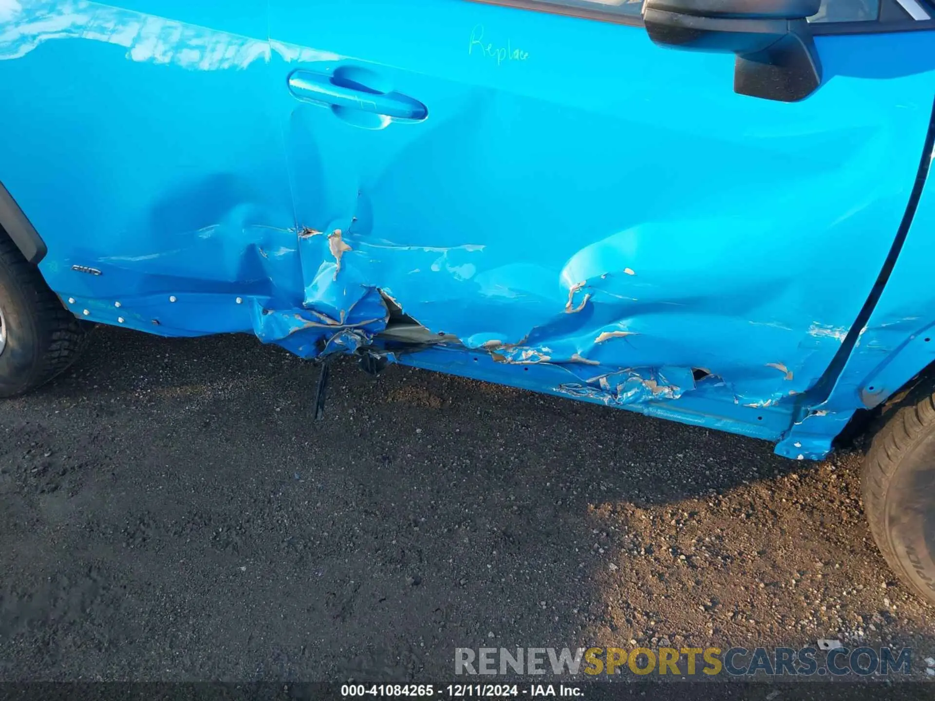 6 Photograph of a damaged car 4T3LWRFV3LU009309 TOYOTA RAV4 HYBRID 2020