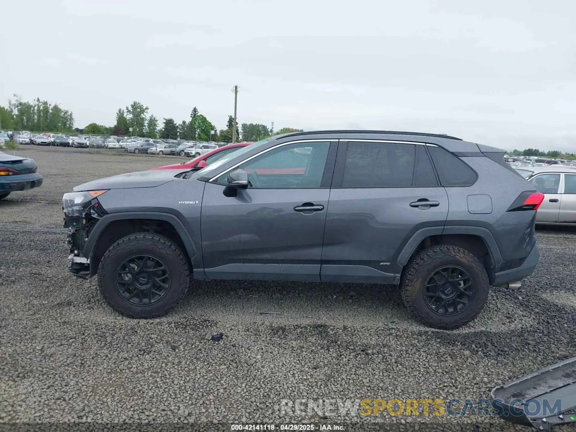 15 Photograph of a damaged car 4T3MWRFV6LU010779 TOYOTA RAV4 HYBRID 2020