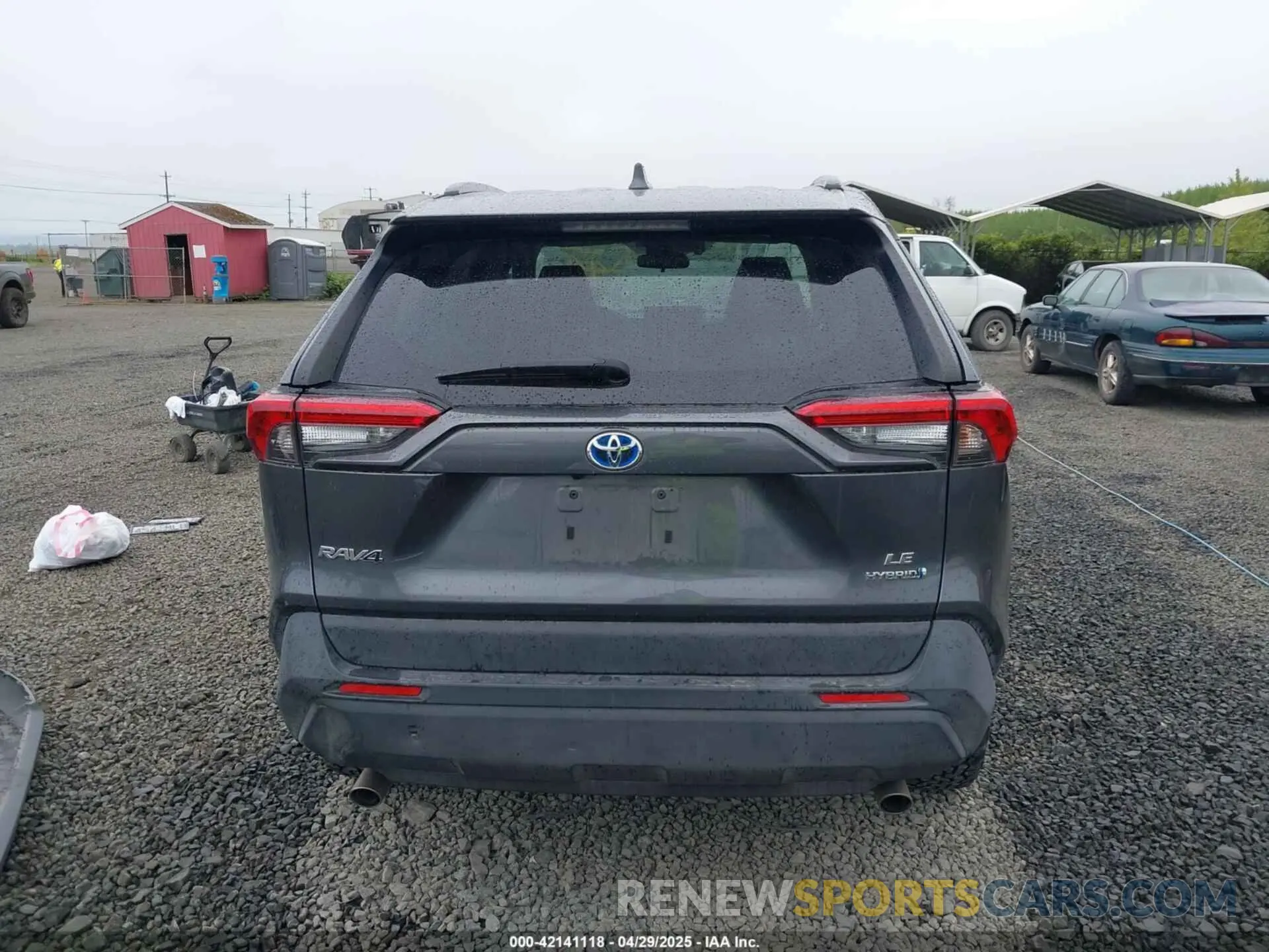 17 Photograph of a damaged car 4T3MWRFV6LU010779 TOYOTA RAV4 HYBRID 2020