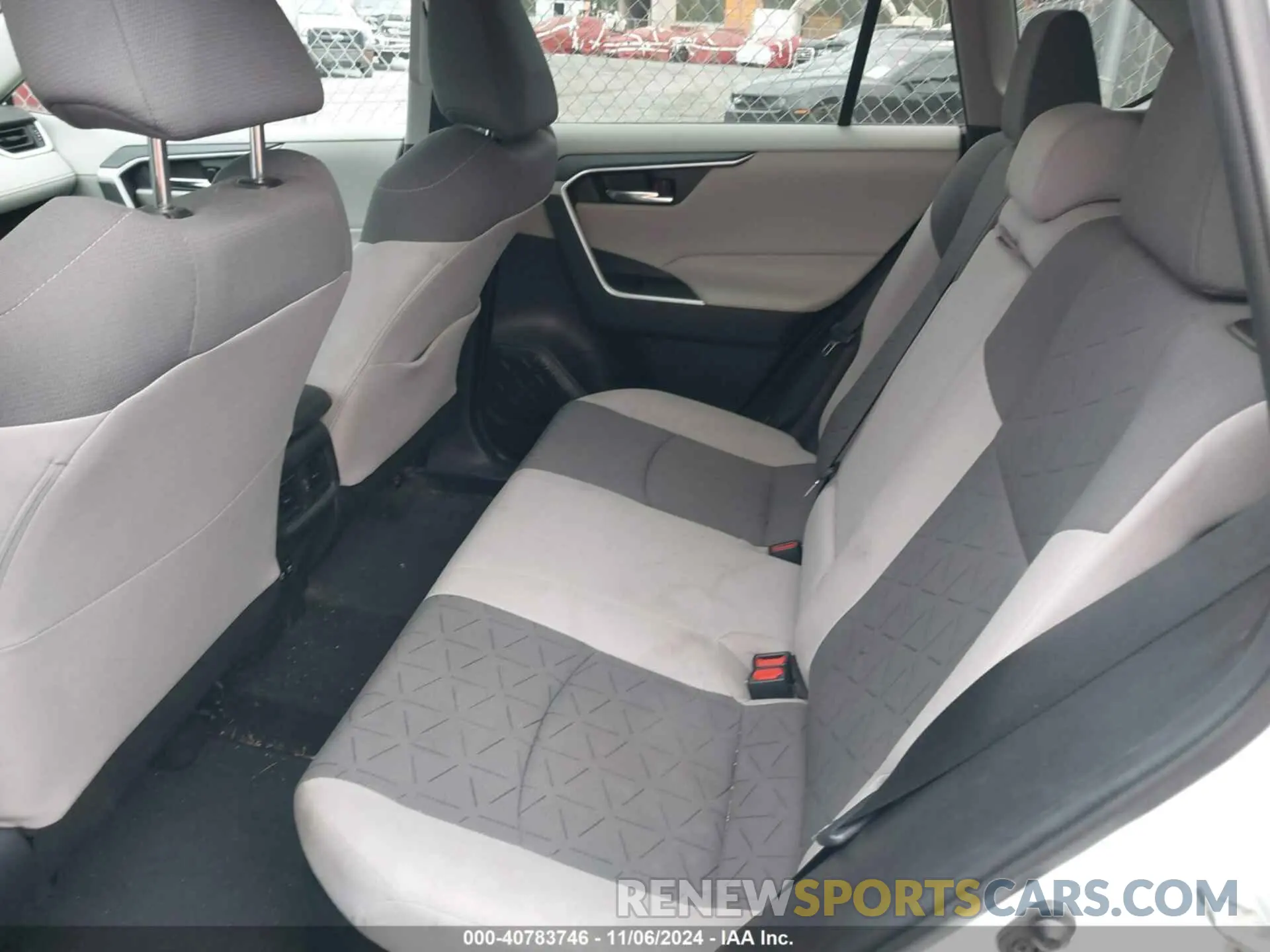 8 Photograph of a damaged car 4T3R6RFV1LU001171 TOYOTA RAV4 HYBRID 2020