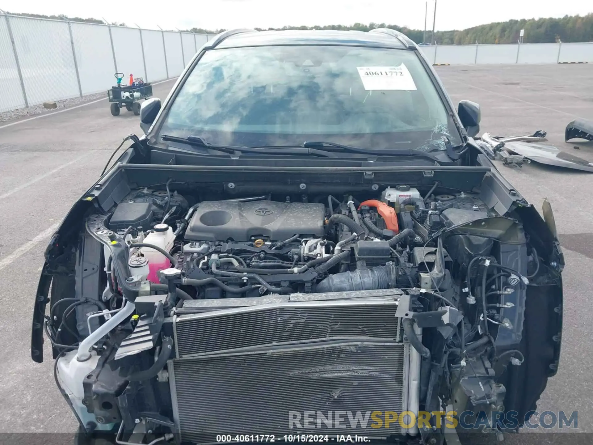 10 Photograph of a damaged car 4T3R6RFV3LU003956 TOYOTA RAV4 HYBRID 2020