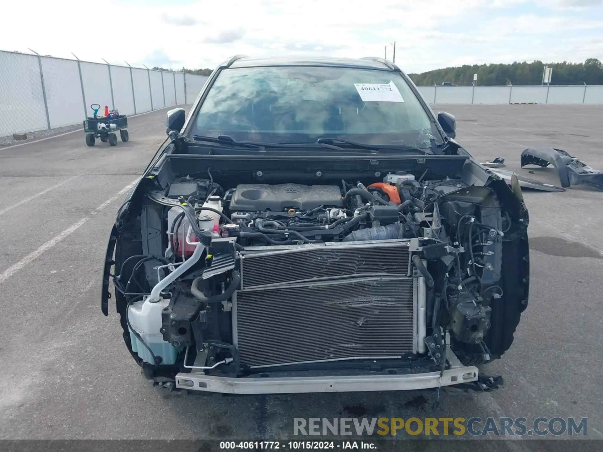 13 Photograph of a damaged car 4T3R6RFV3LU003956 TOYOTA RAV4 HYBRID 2020