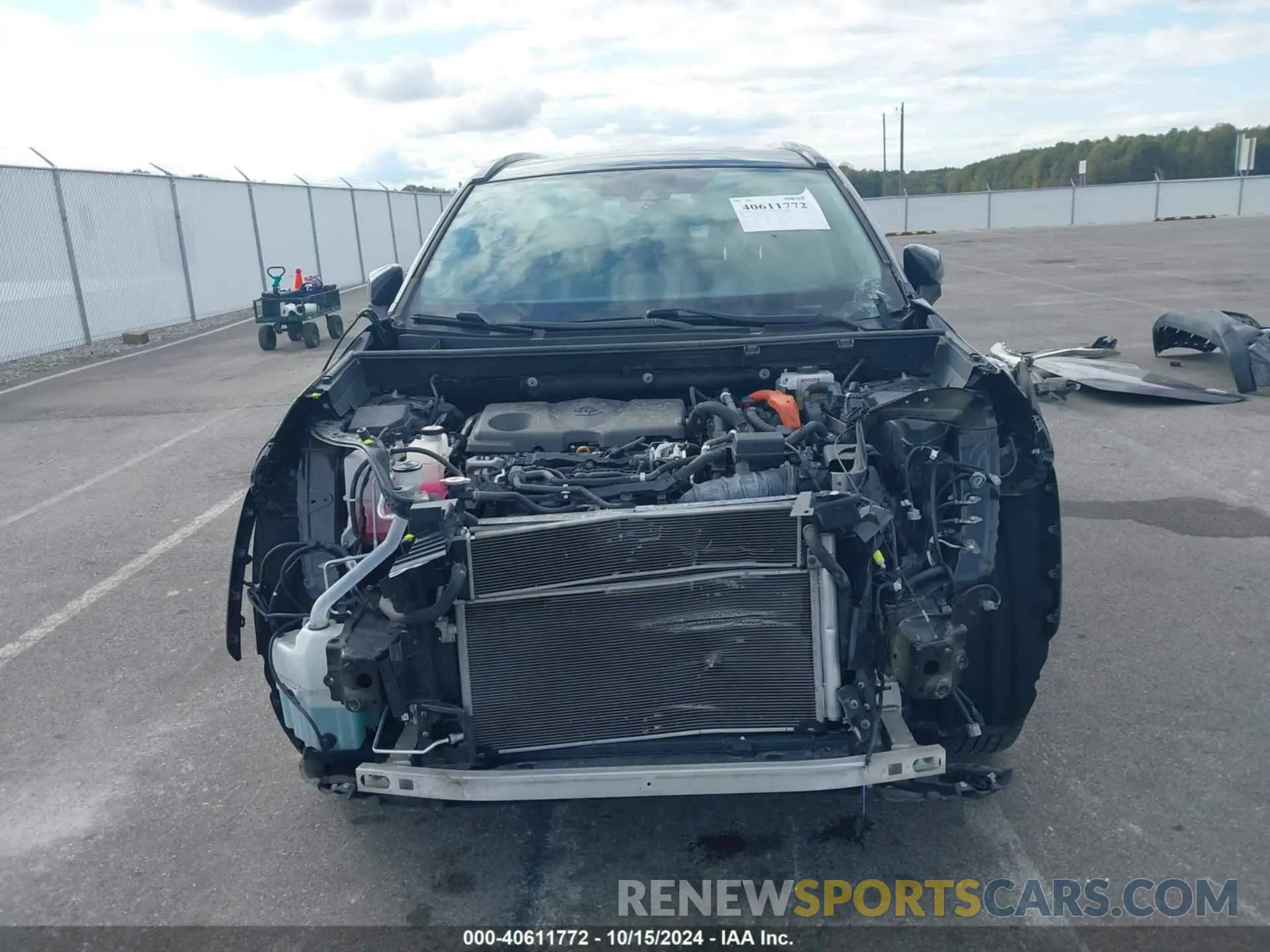 6 Photograph of a damaged car 4T3R6RFV3LU003956 TOYOTA RAV4 HYBRID 2020