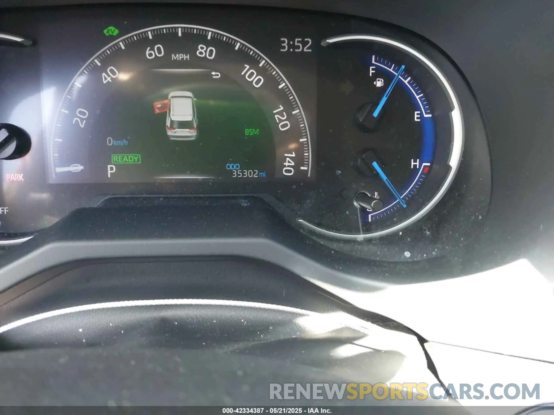 15 Photograph of a damaged car JTMD6RFV5LD006199 TOYOTA RAV4 HYBRID 2020