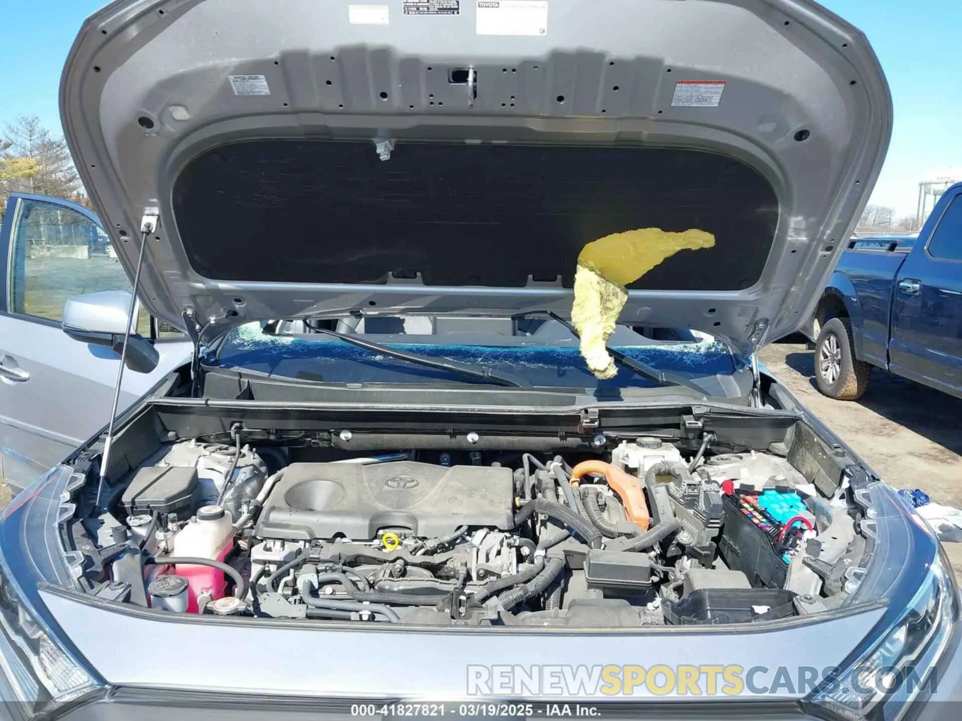 10 Photograph of a damaged car JTMD6RFV8LD005550 TOYOTA RAV4 HYBRID 2020