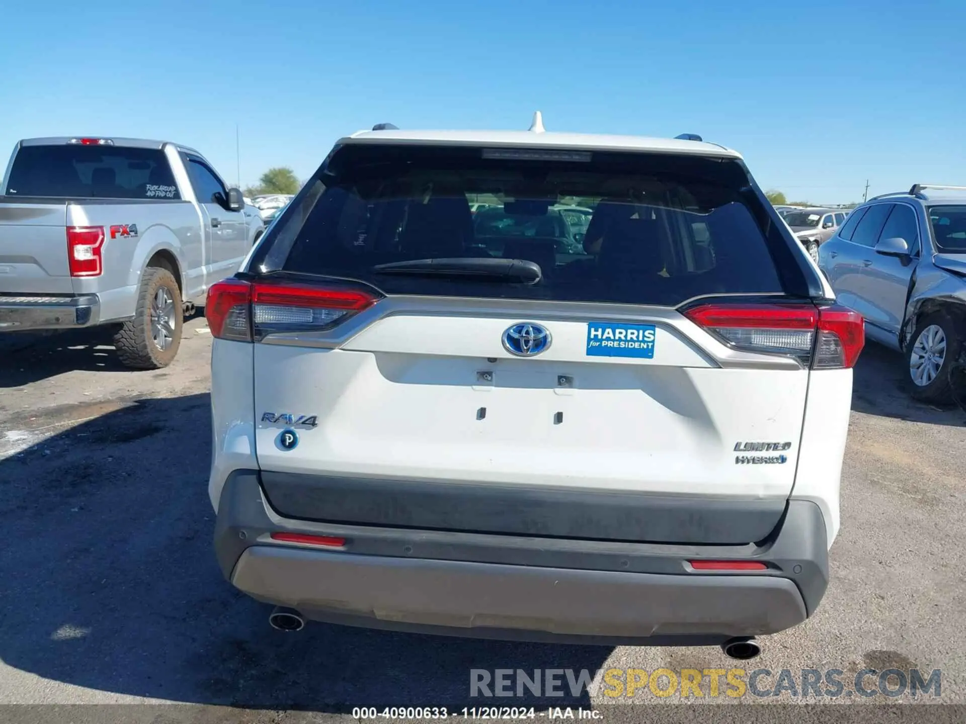 16 Photograph of a damaged car JTMD6RFV8LD501092 TOYOTA RAV4 HYBRID 2020
