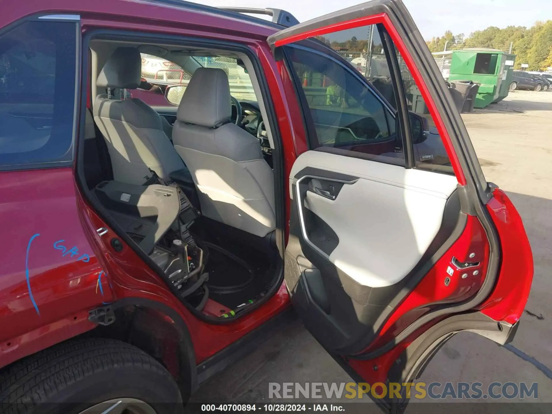 8 Photograph of a damaged car JTMDWRFV1LD071938 TOYOTA RAV4 HYBRID 2020
