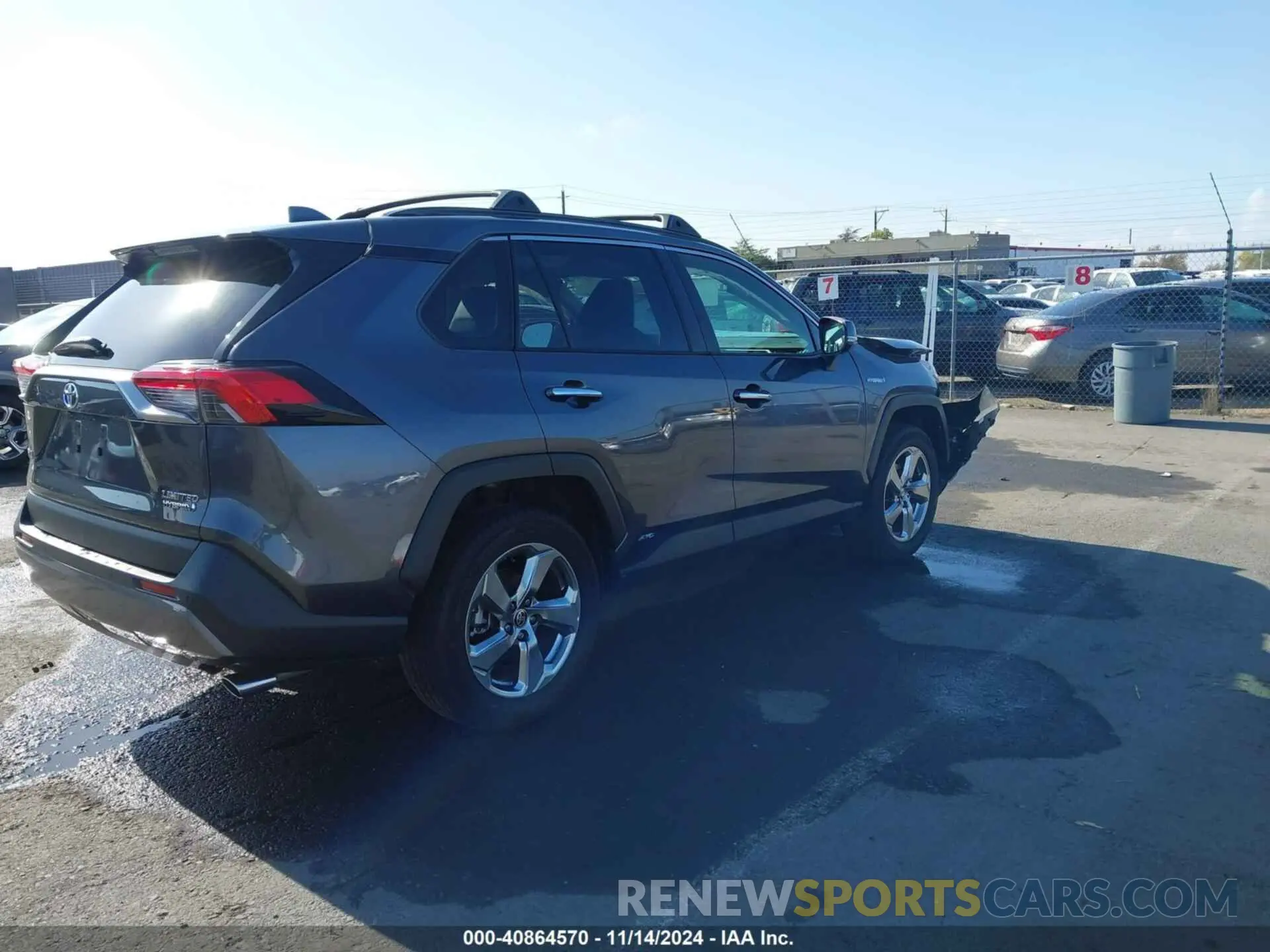 4 Photograph of a damaged car JTMDWRFV1LD538419 TOYOTA RAV4 HYBRID 2020