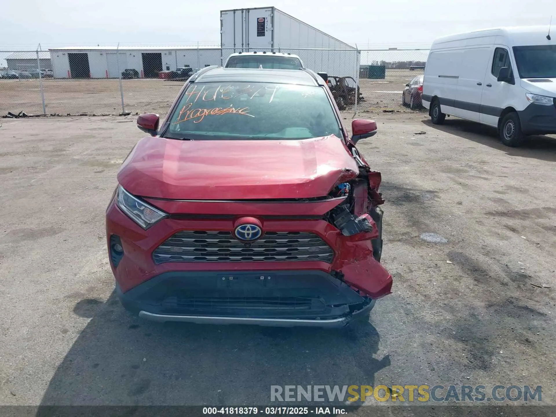 12 Photograph of a damaged car JTMDWRFV2LD550305 TOYOTA RAV4 HYBRID 2020