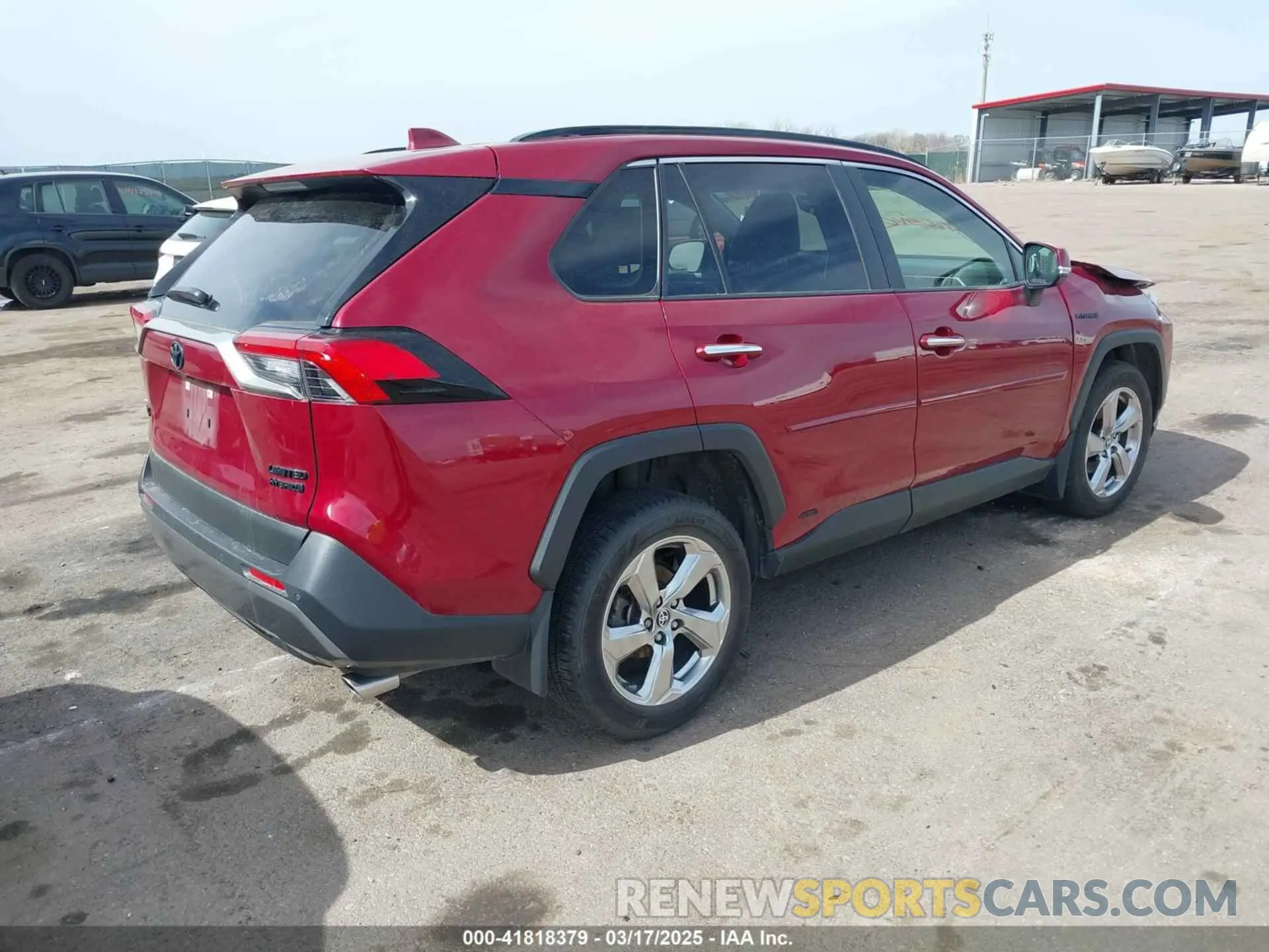 4 Photograph of a damaged car JTMDWRFV2LD550305 TOYOTA RAV4 HYBRID 2020