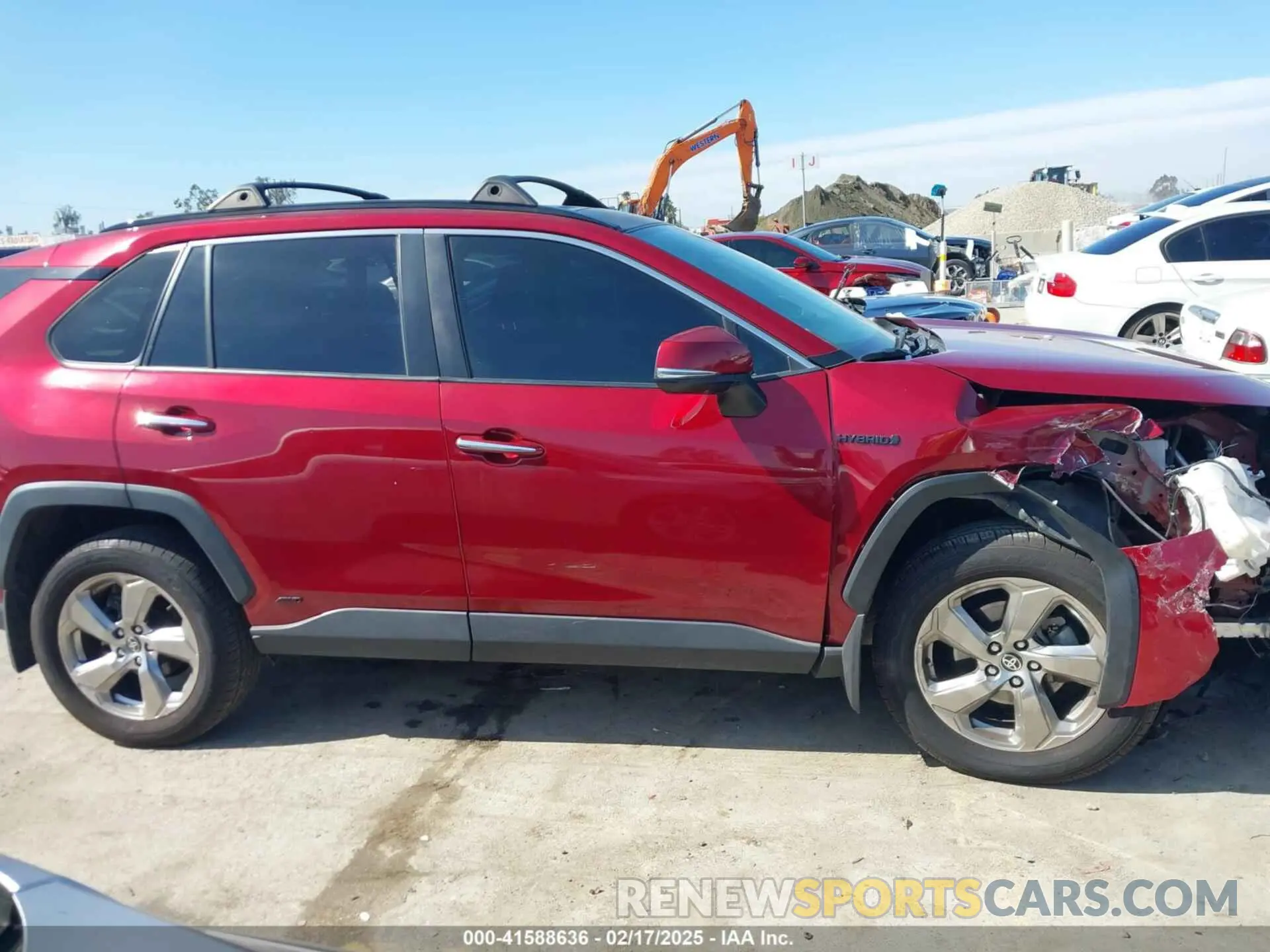 13 Photograph of a damaged car JTMDWRFV5LD546085 TOYOTA RAV4 HYBRID 2020