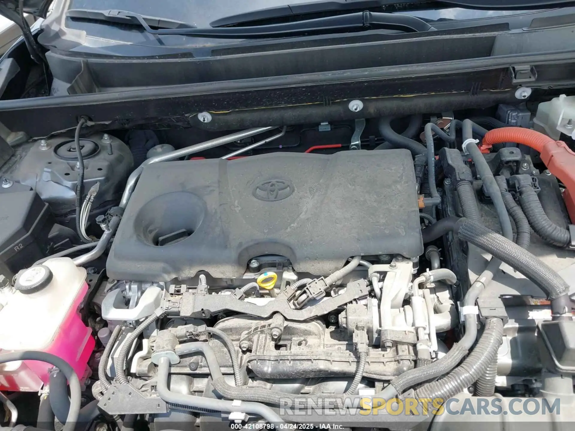 10 Photograph of a damaged car JTMDWRFVXLD071906 TOYOTA RAV4 HYBRID 2020