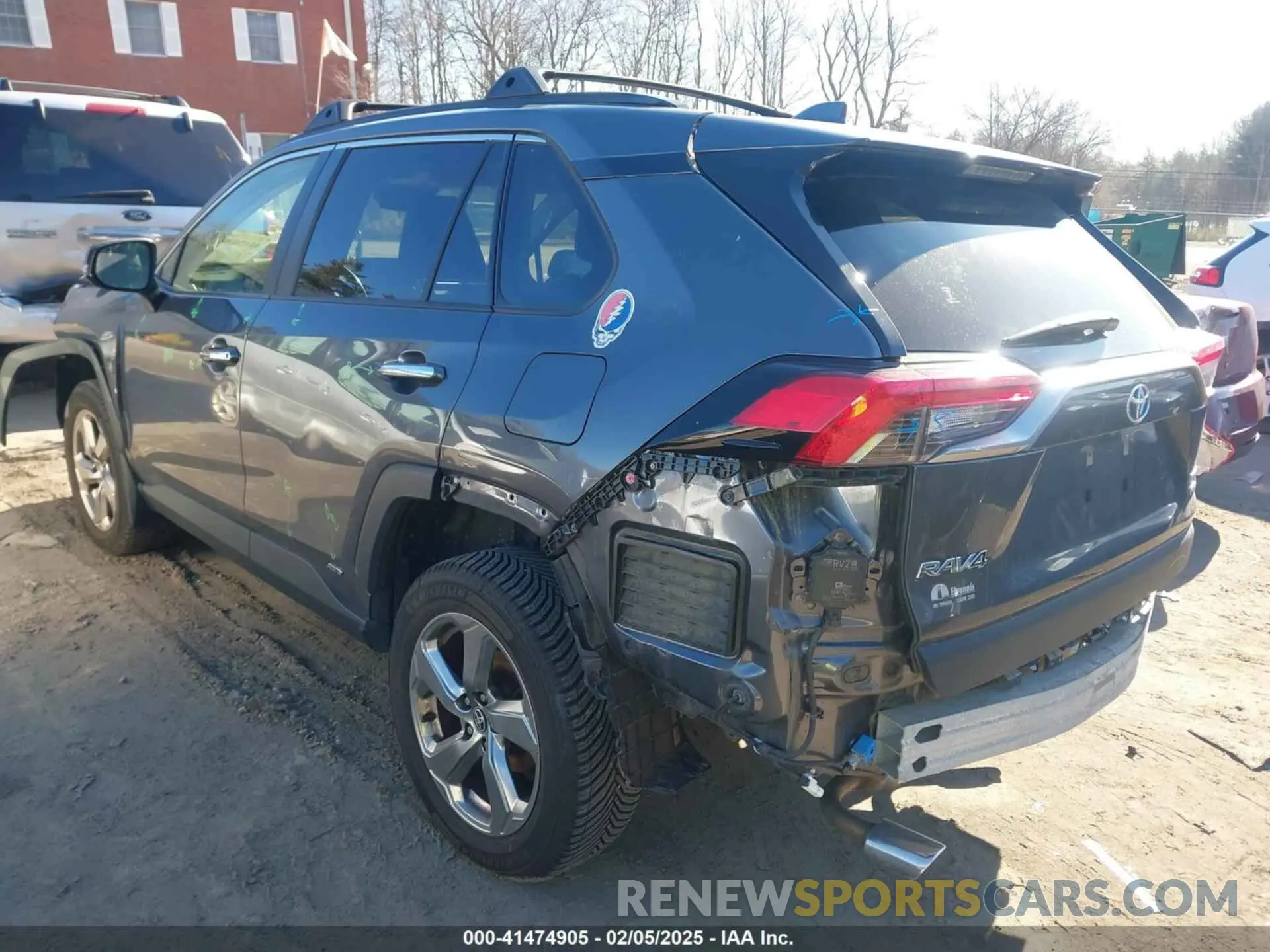 3 Photograph of a damaged car JTMDWRFVXLD525510 TOYOTA RAV4 HYBRID 2020