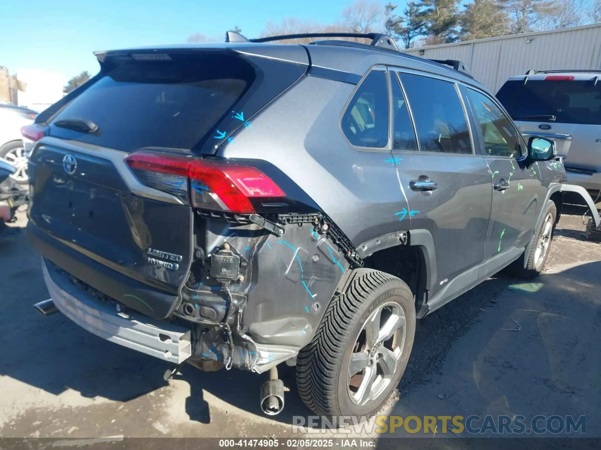 4 Photograph of a damaged car JTMDWRFVXLD525510 TOYOTA RAV4 HYBRID 2020