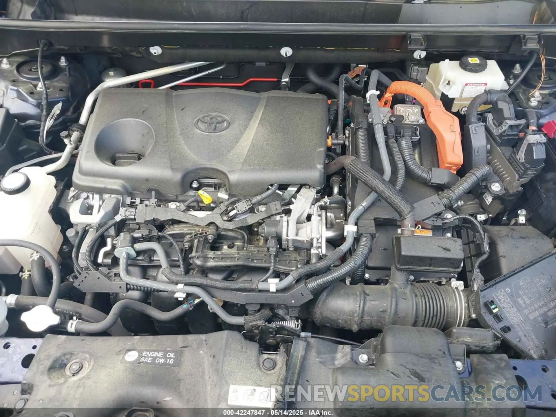 10 Photograph of a damaged car JTME6RFV8LD502070 TOYOTA RAV4 HYBRID 2020