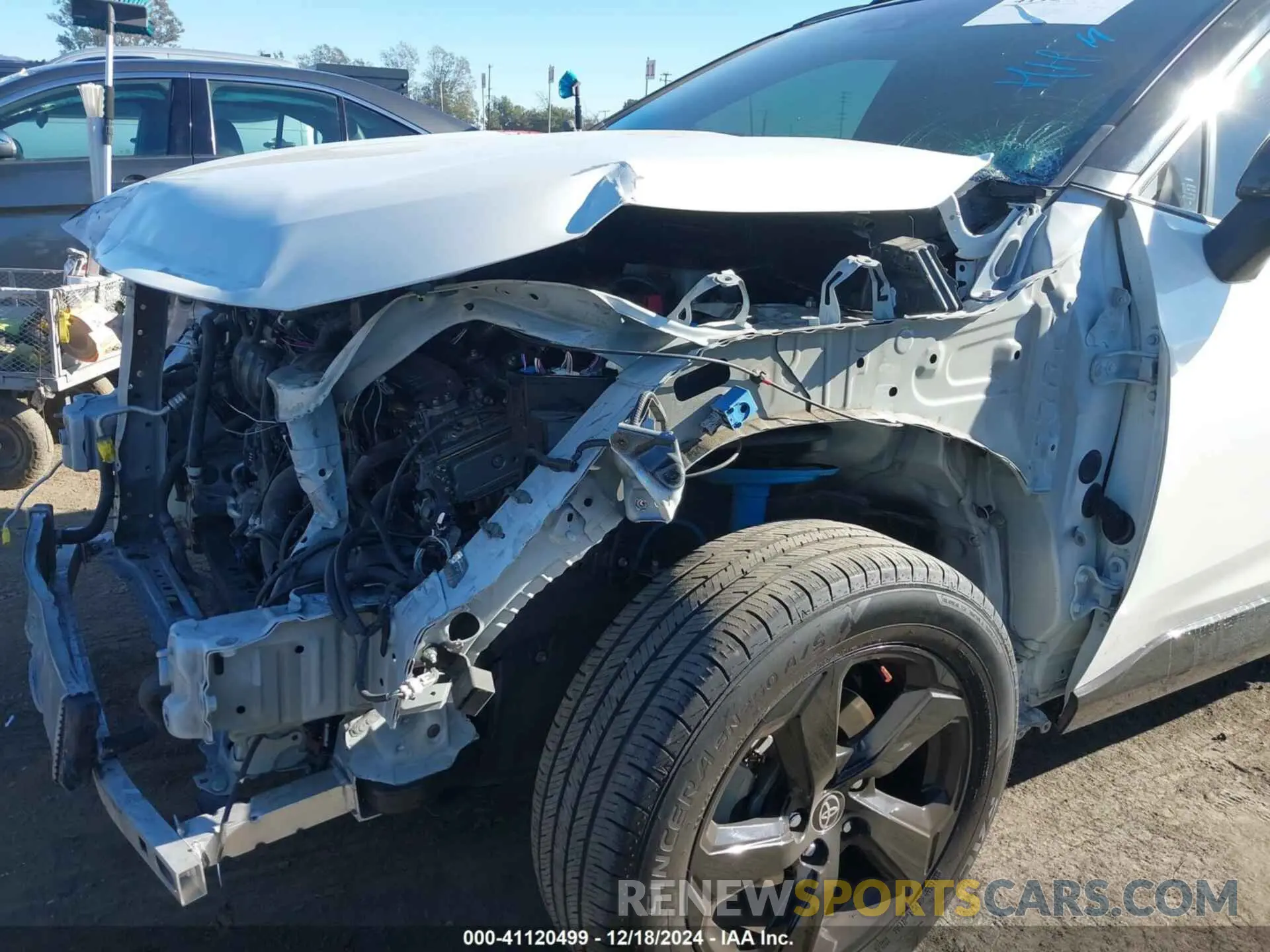 6 Photograph of a damaged car JTMEWRFV2LJ044138 TOYOTA RAV4 HYBRID 2020