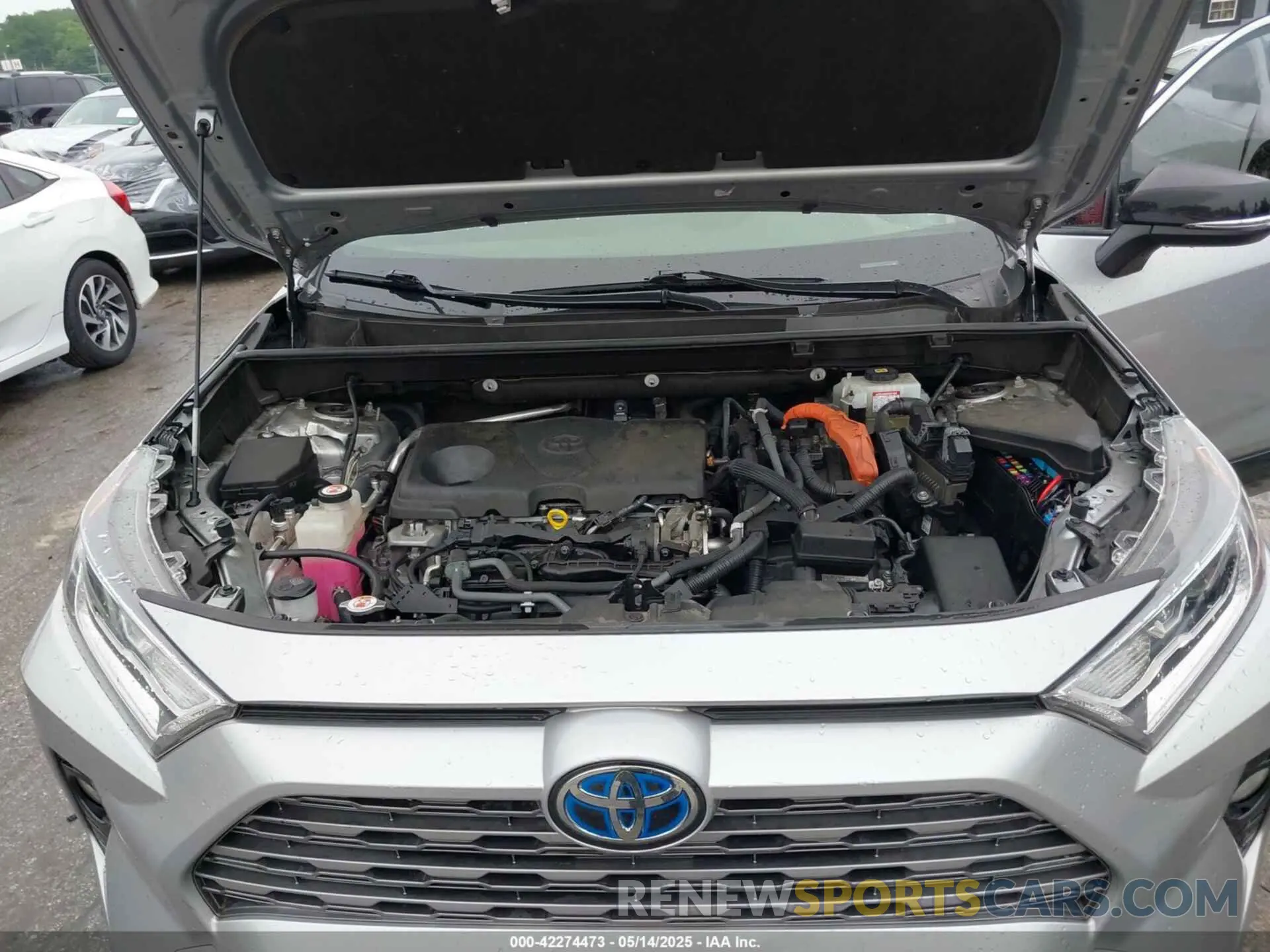 10 Photograph of a damaged car JTMEWRFV2LJ048285 TOYOTA RAV4 HYBRID 2020
