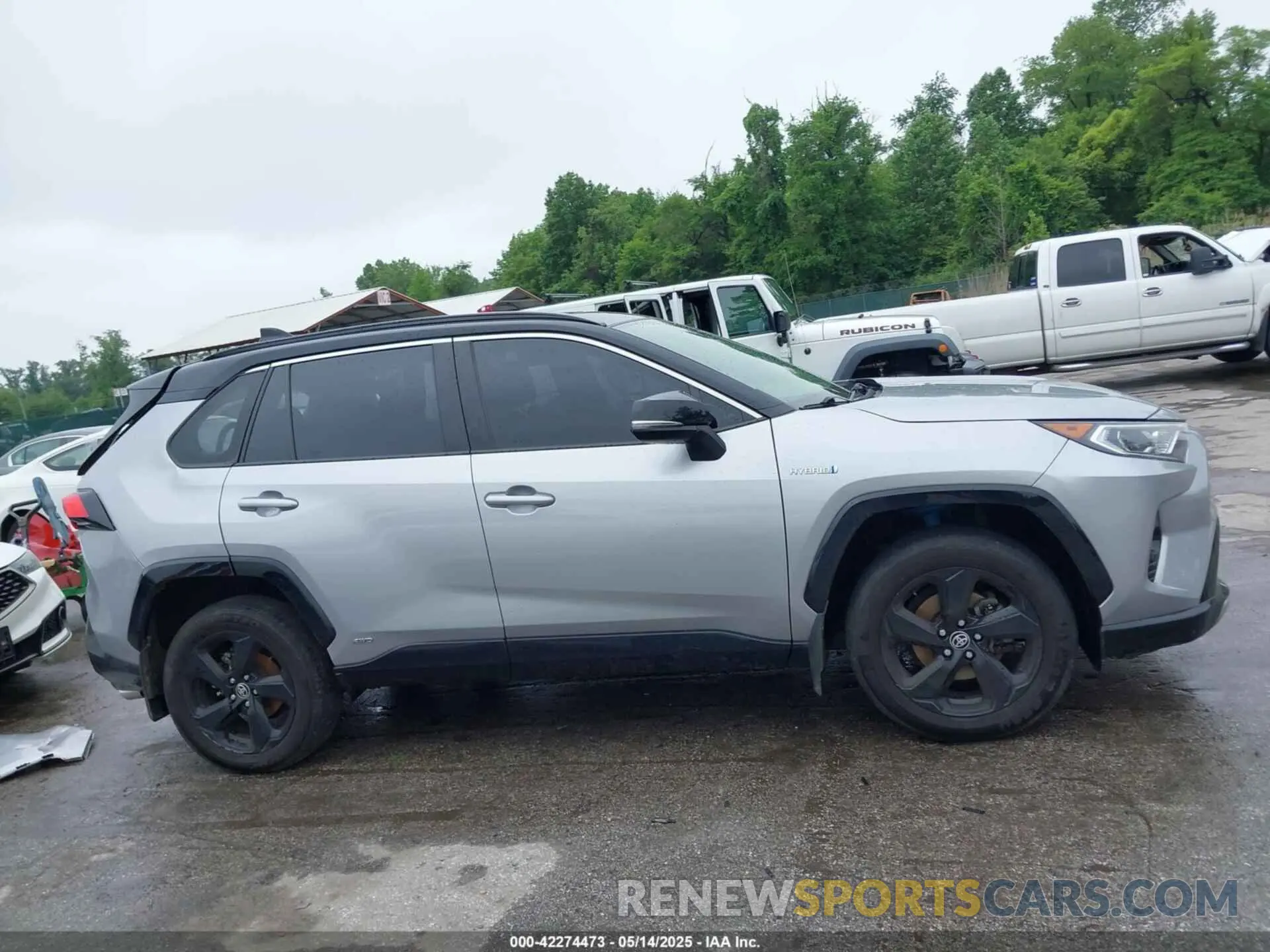14 Photograph of a damaged car JTMEWRFV2LJ048285 TOYOTA RAV4 HYBRID 2020