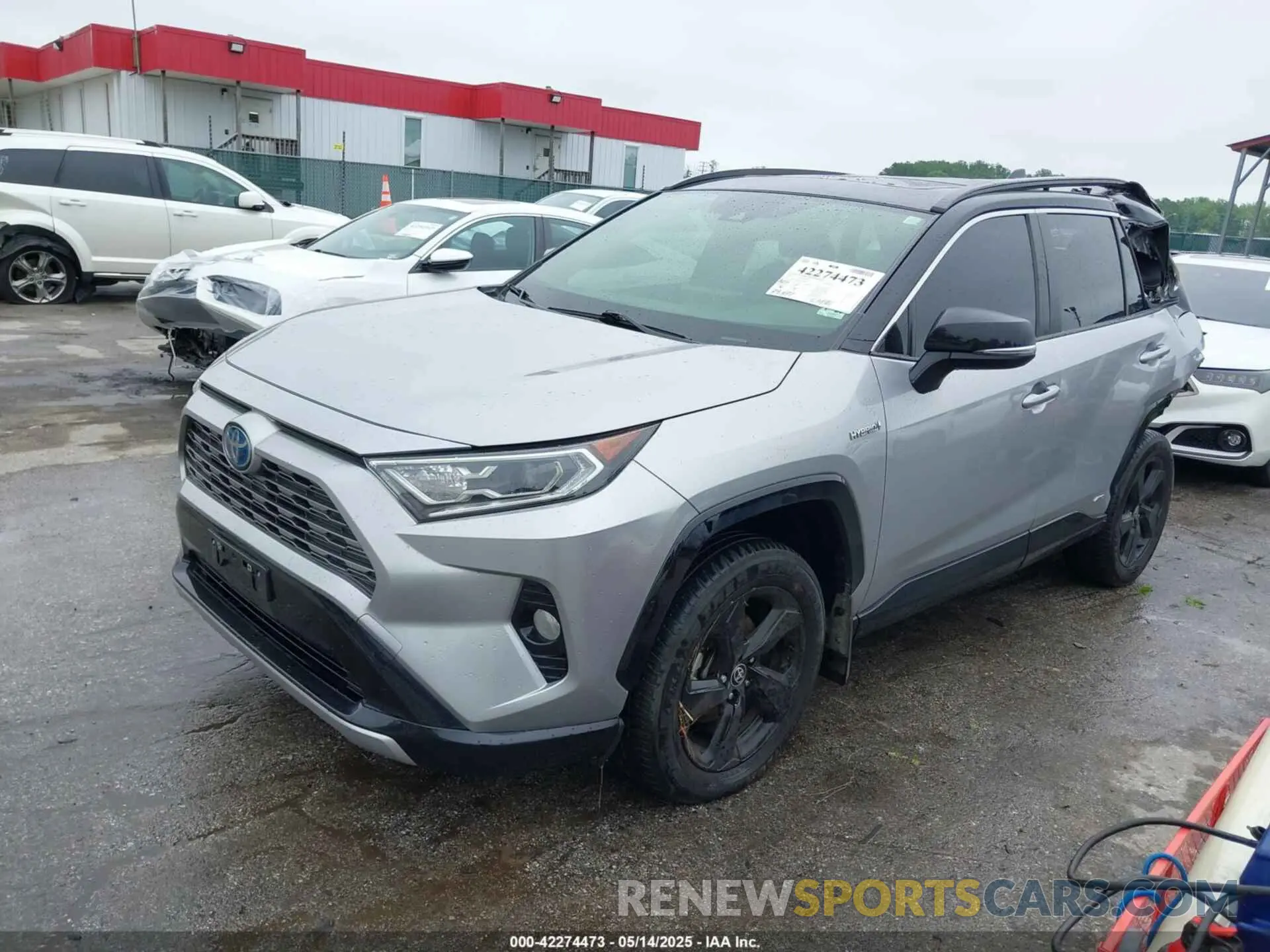 2 Photograph of a damaged car JTMEWRFV2LJ048285 TOYOTA RAV4 HYBRID 2020