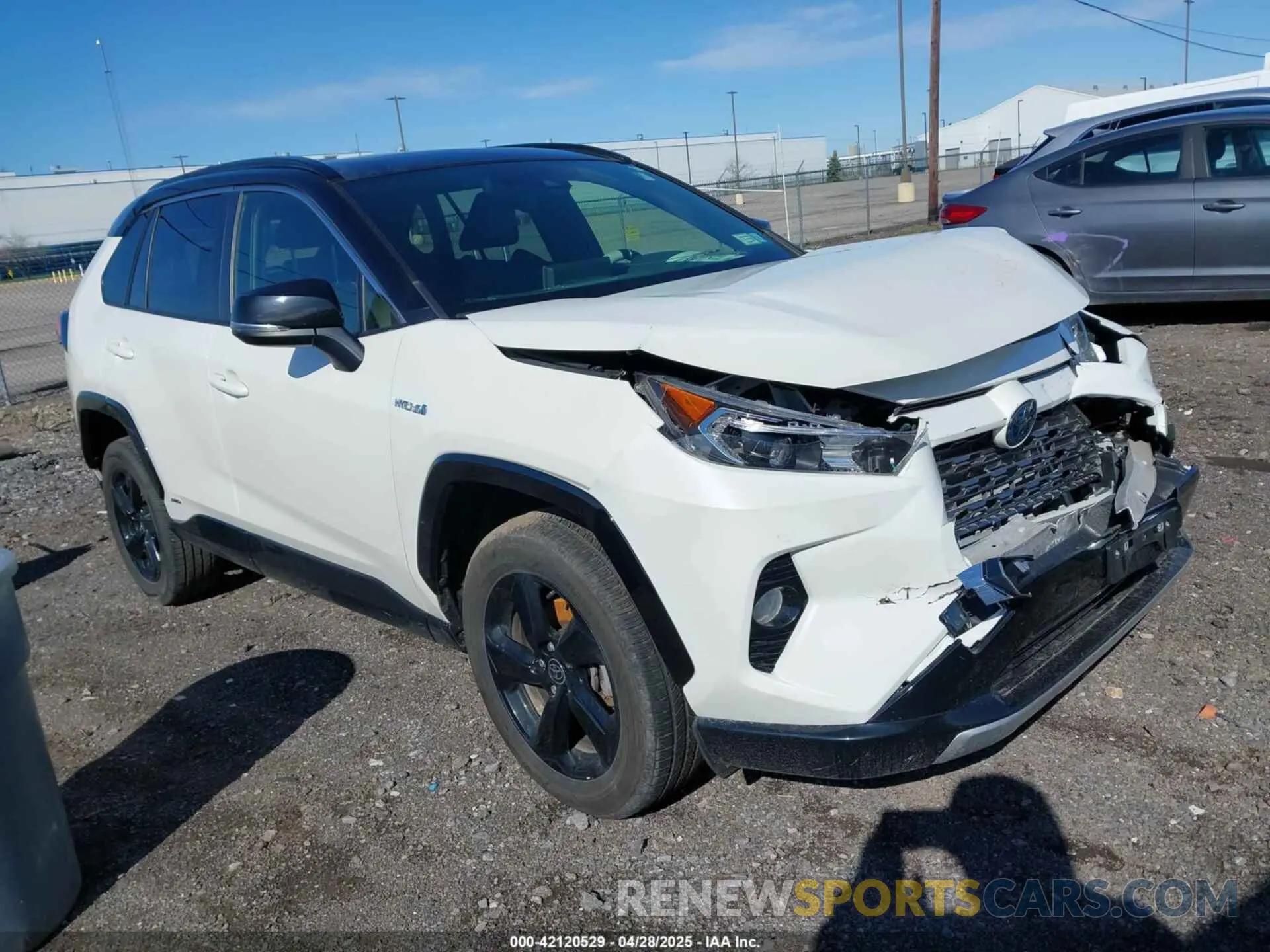 1 Photograph of a damaged car JTMEWRFV3LD541634 TOYOTA RAV4 HYBRID 2020