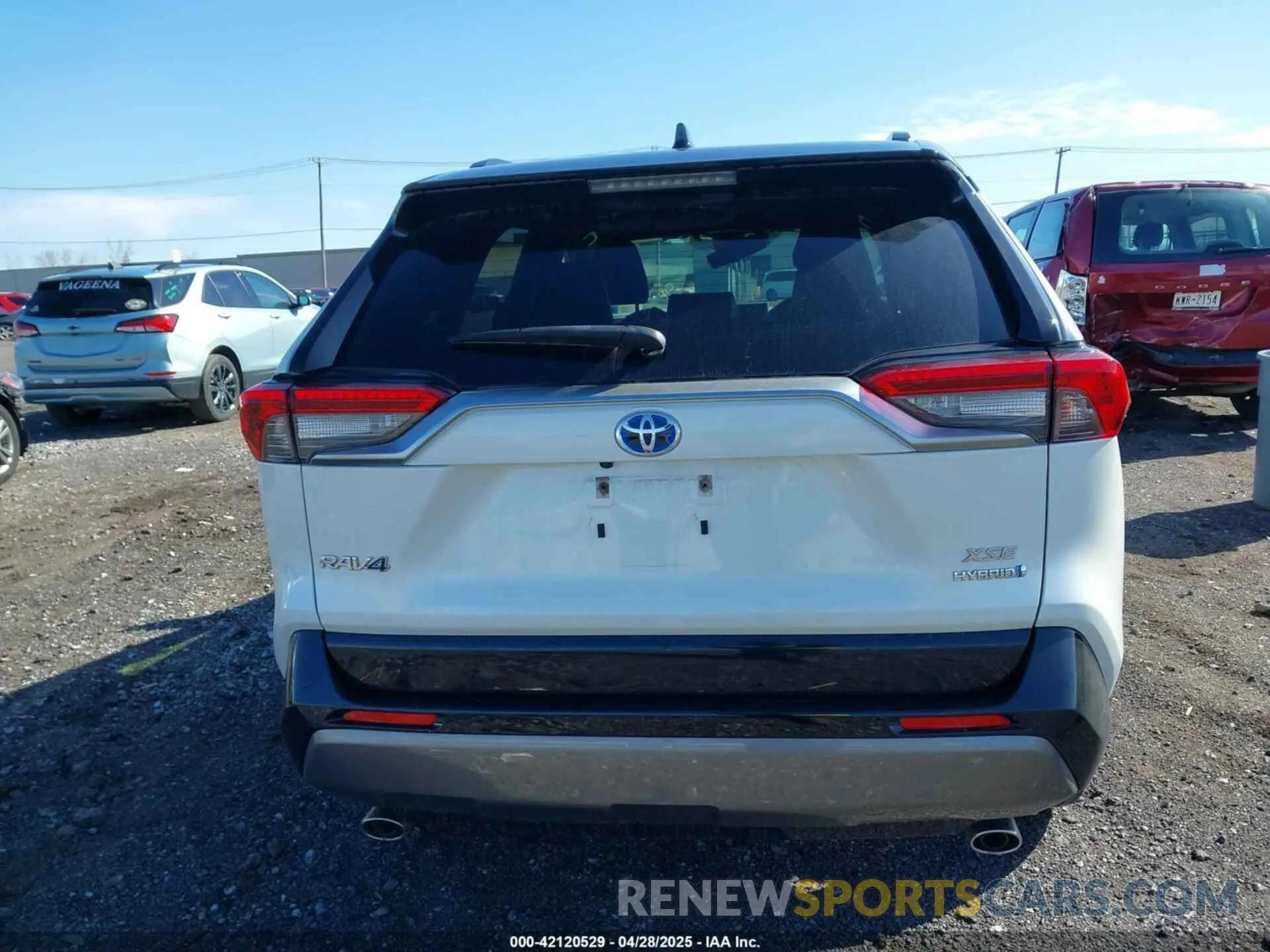 16 Photograph of a damaged car JTMEWRFV3LD541634 TOYOTA RAV4 HYBRID 2020