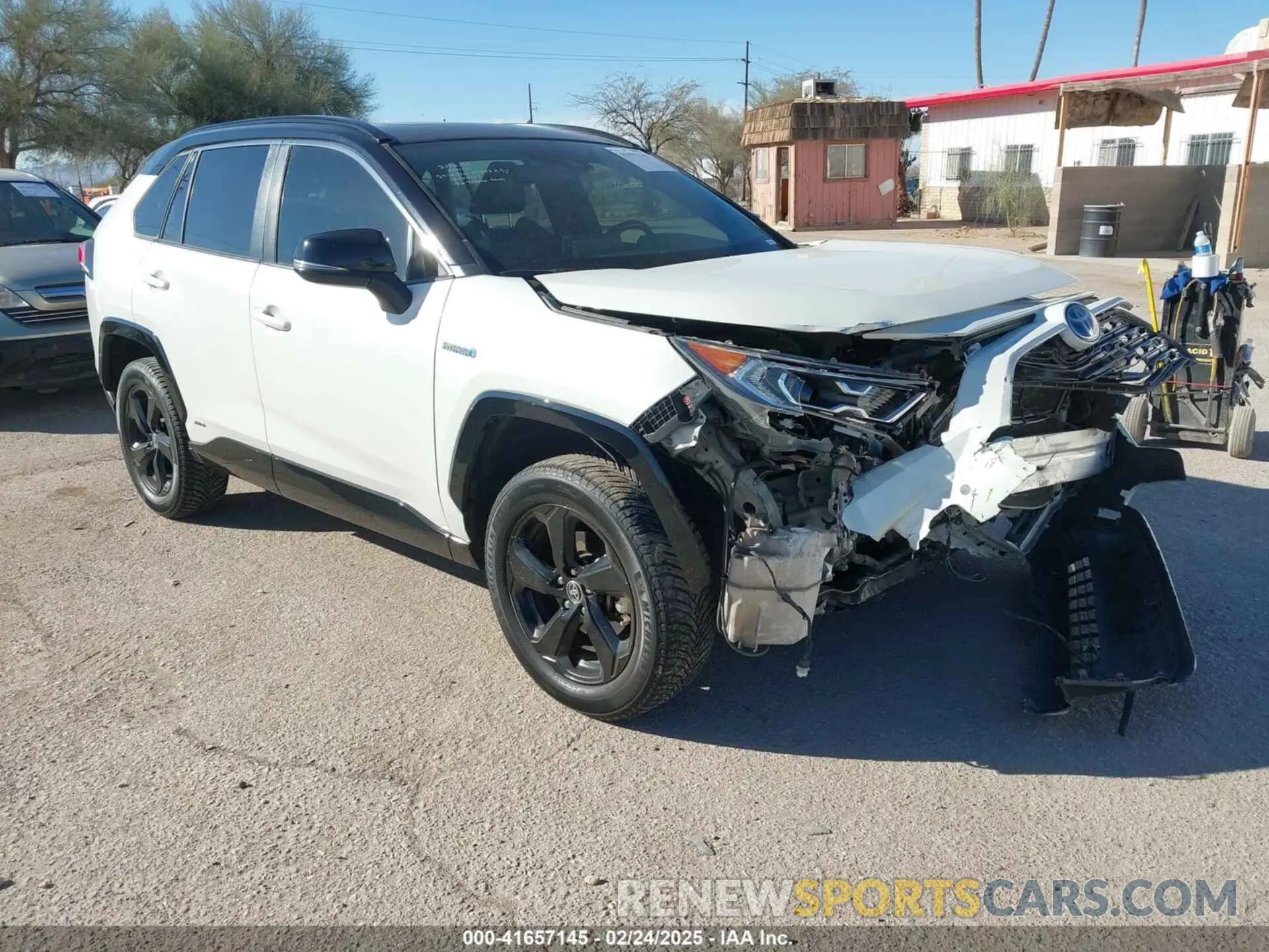 1 Photograph of a damaged car JTMEWRFV6LJ047804 TOYOTA RAV4 HYBRID 2020