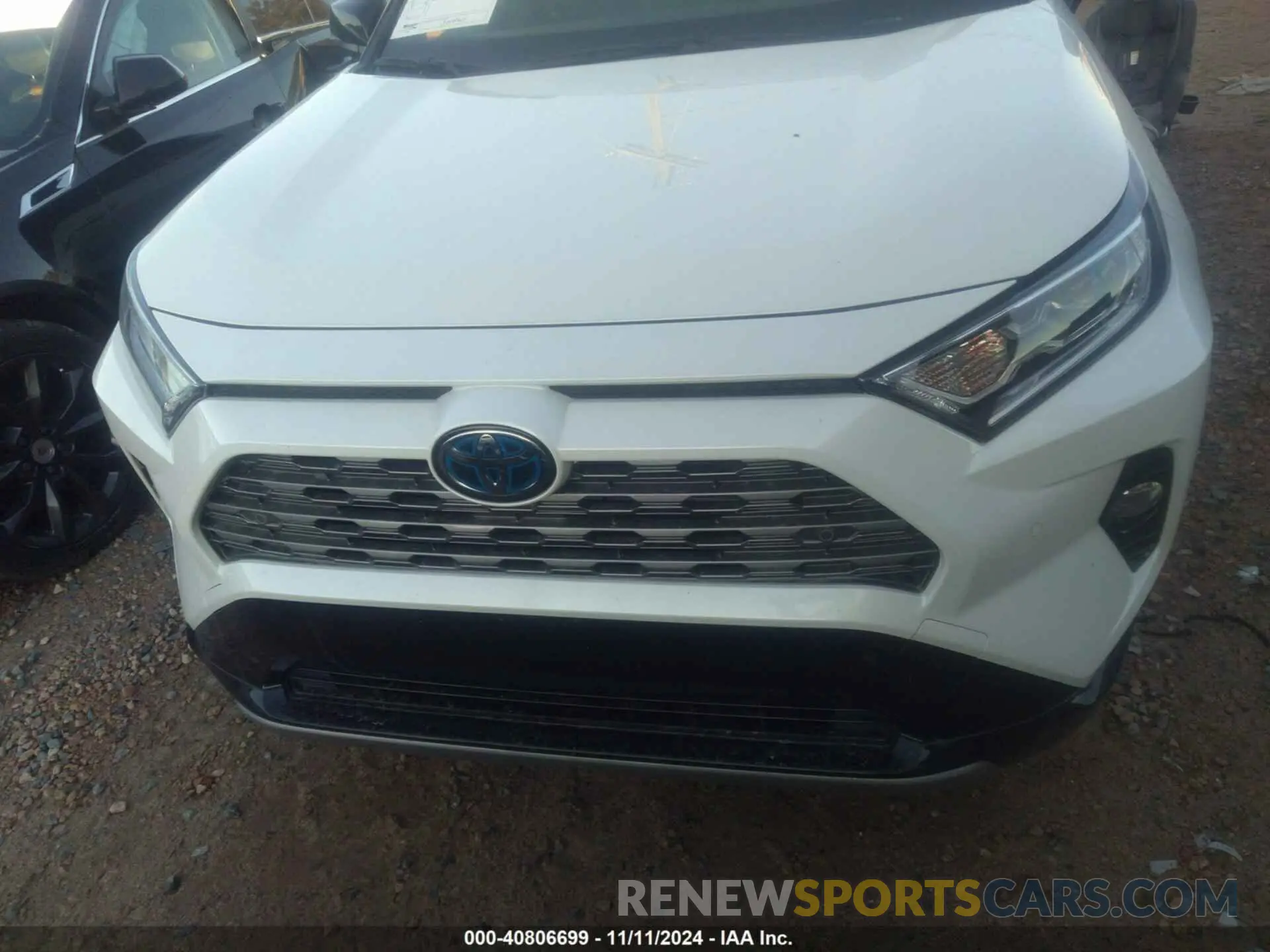 13 Photograph of a damaged car JTMEWRFV7LD530233 TOYOTA RAV4 HYBRID 2020