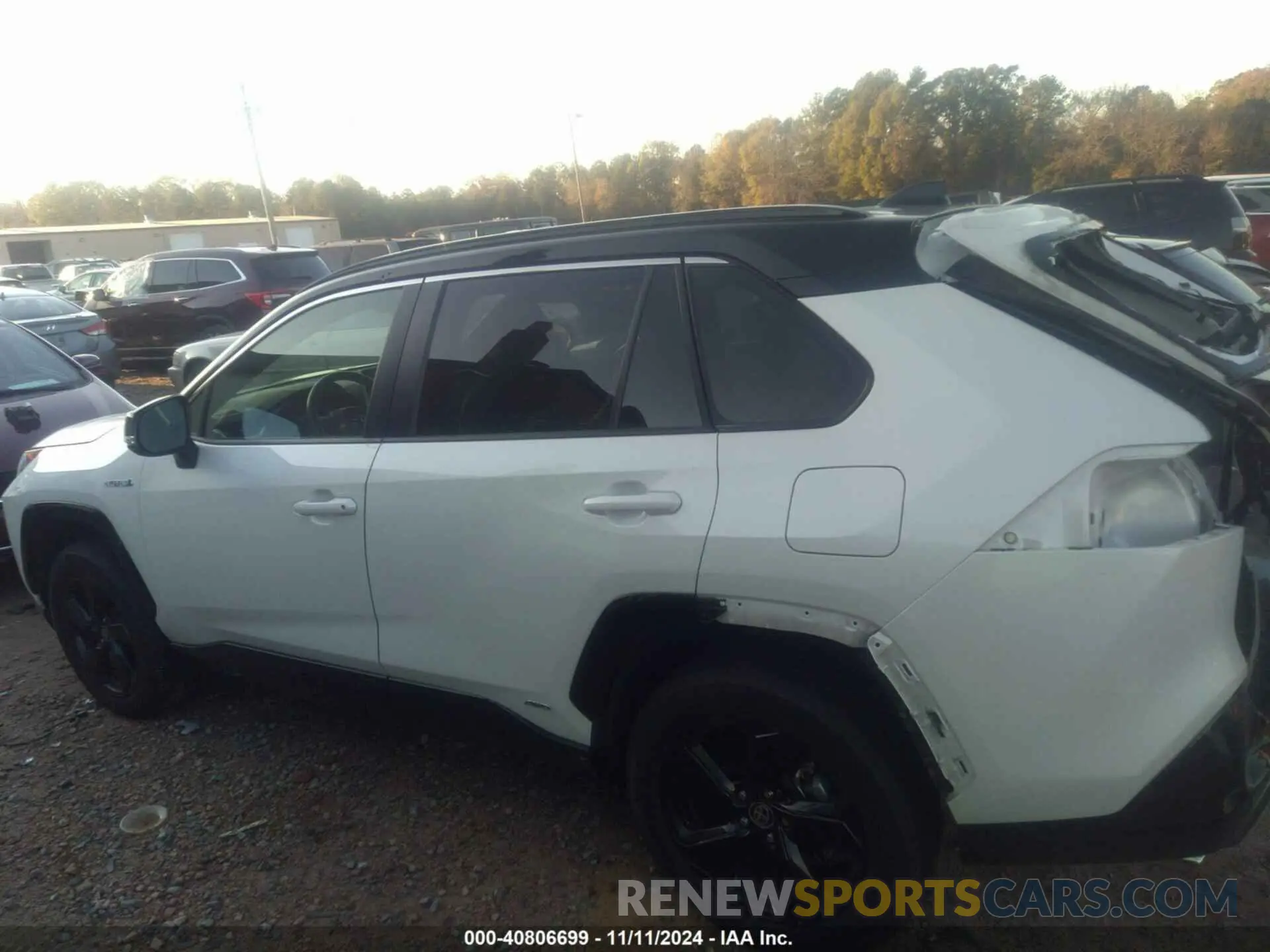 15 Photograph of a damaged car JTMEWRFV7LD530233 TOYOTA RAV4 HYBRID 2020
