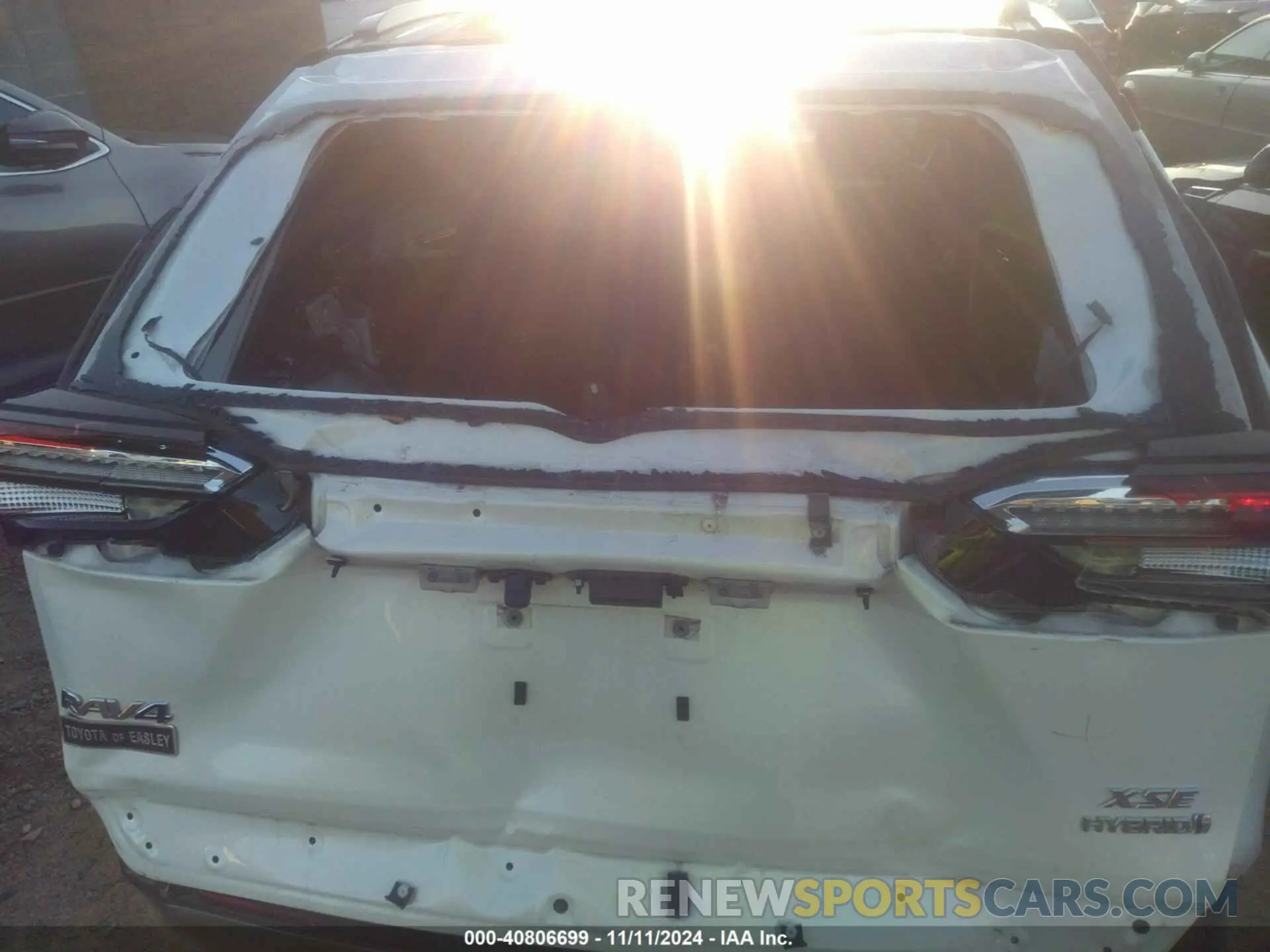 6 Photograph of a damaged car JTMEWRFV7LD530233 TOYOTA RAV4 HYBRID 2020